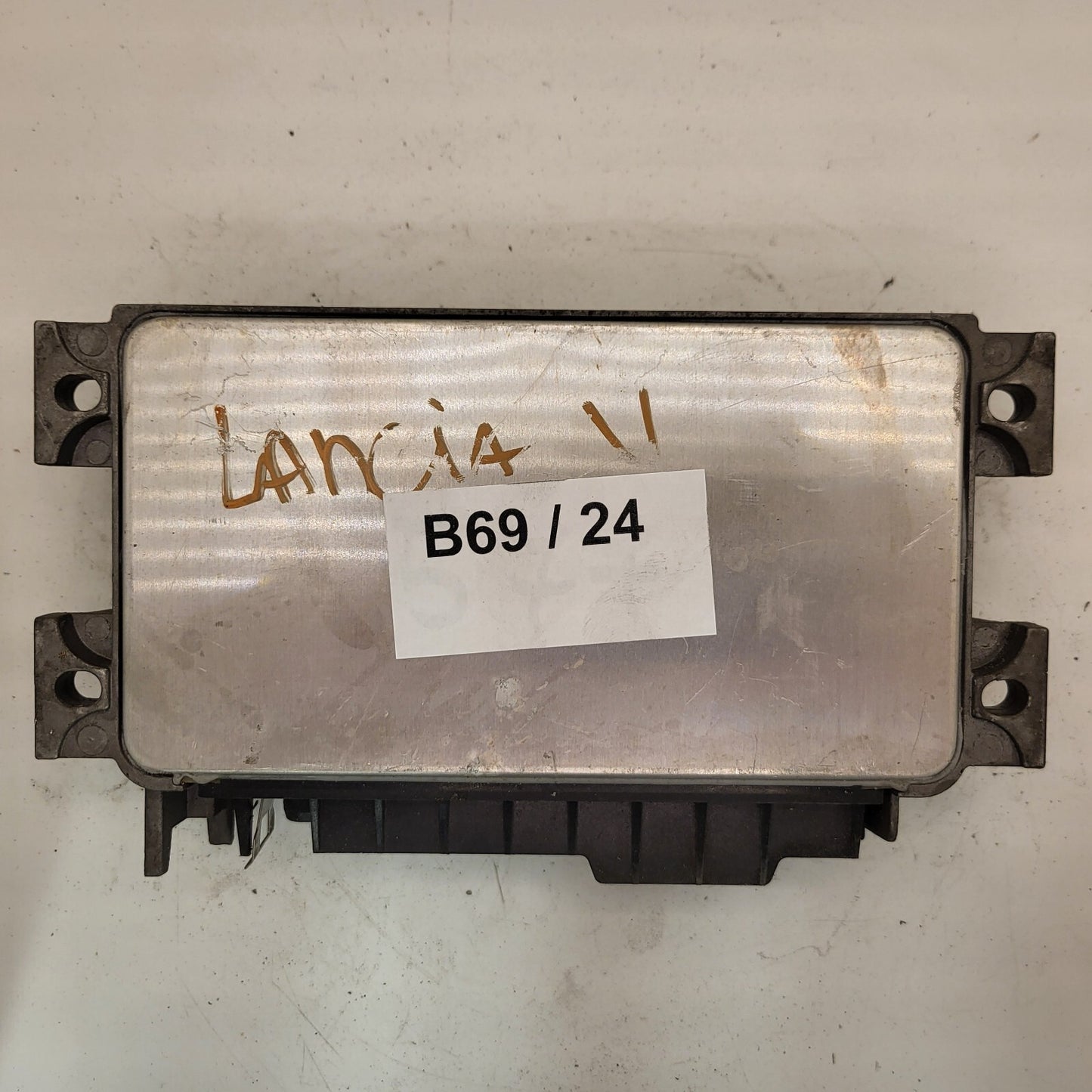 LANCIA Y 1.2 ECU / IAW 16F.ET / 46545155 /61602.108.02 / MAGNETI MARELLI