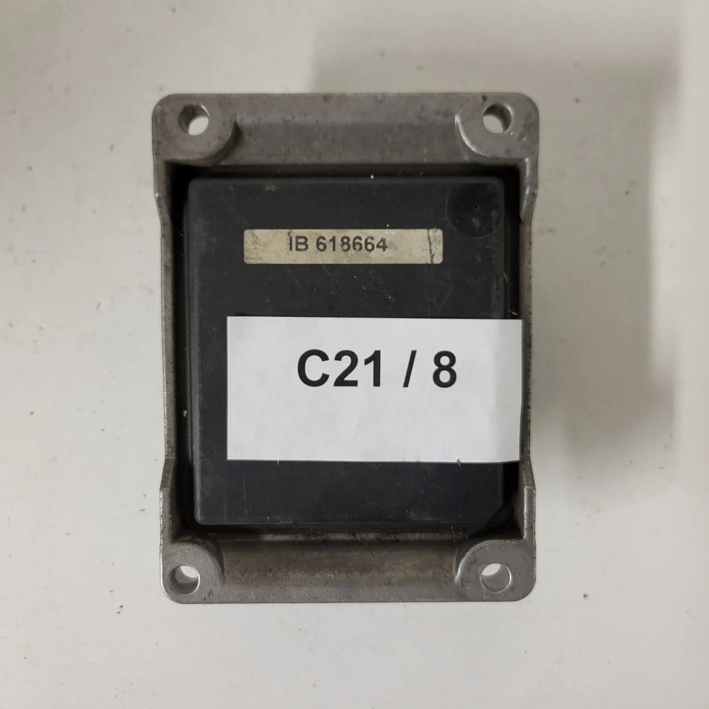 OPEL CORSA ECU / 0261206074 / 09115112 / 26SA7481 /