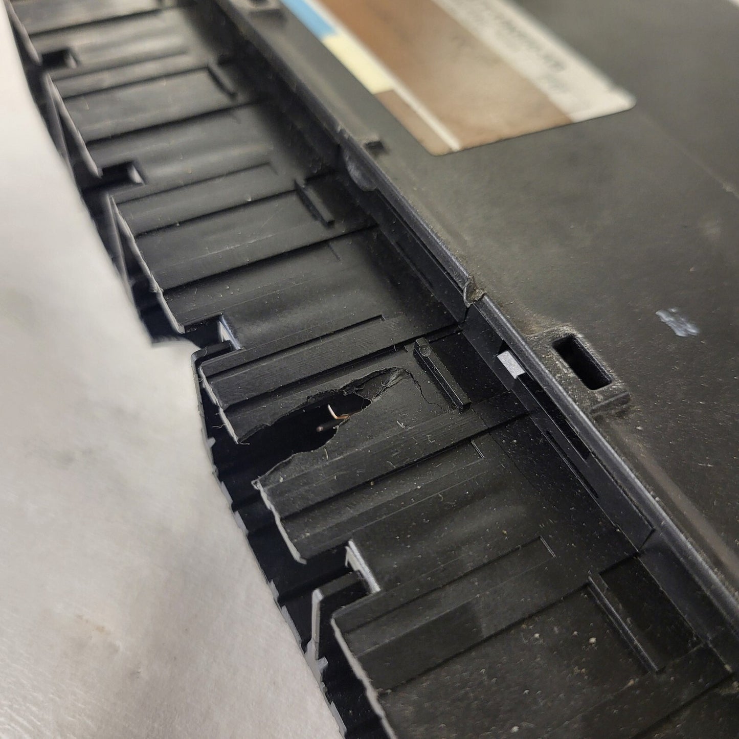 Ford ECU / 1S7T-15K600-KB / 5WK48743C / 5WK4 8743C / T83SA / SIEMENS