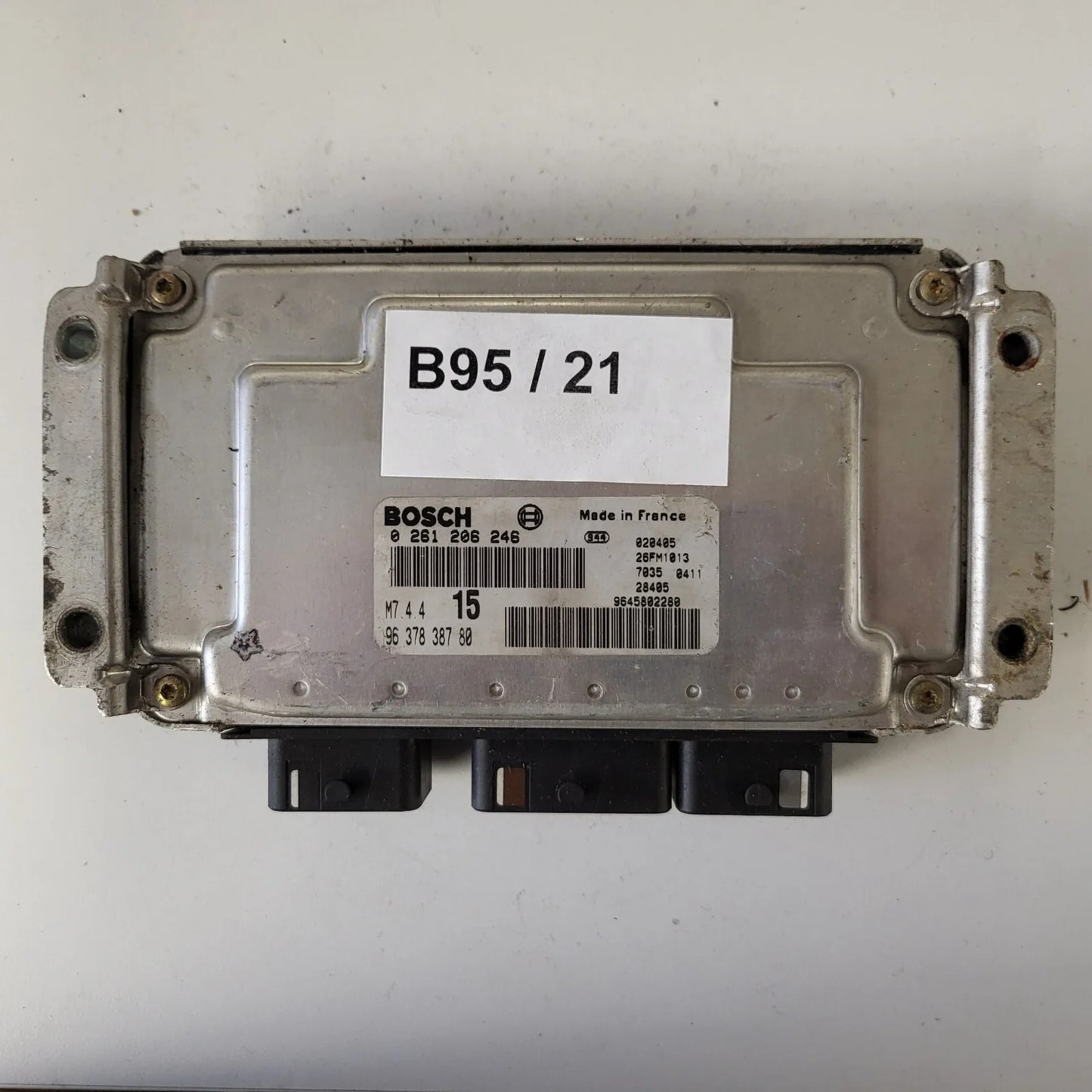 Peugeot Citroen ECU / 0261206246 / M7.4.4 / 9637838780 / BOSCH