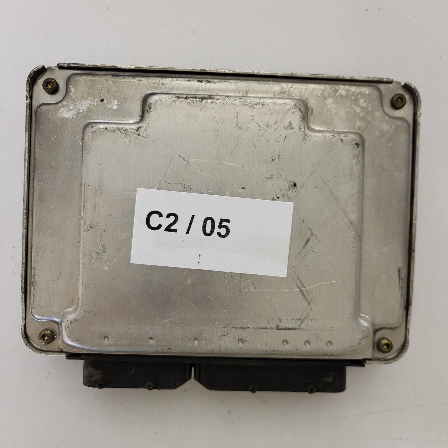 VW ŠKODA ECU / 0281010257 / 038906012CE / EDC15VM+ / BOSCH