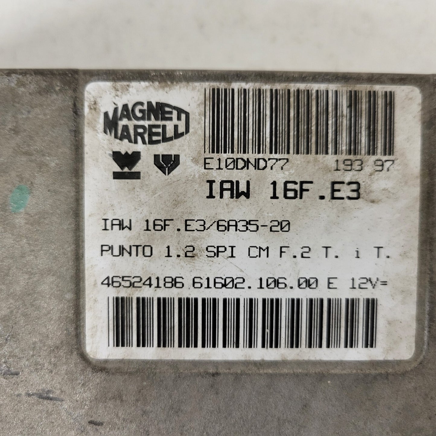 Fiat Punto 1.2 ECU / 46524186 / IAW 16F.E3 / 61602.106.00 / MAGNETI MARELLI