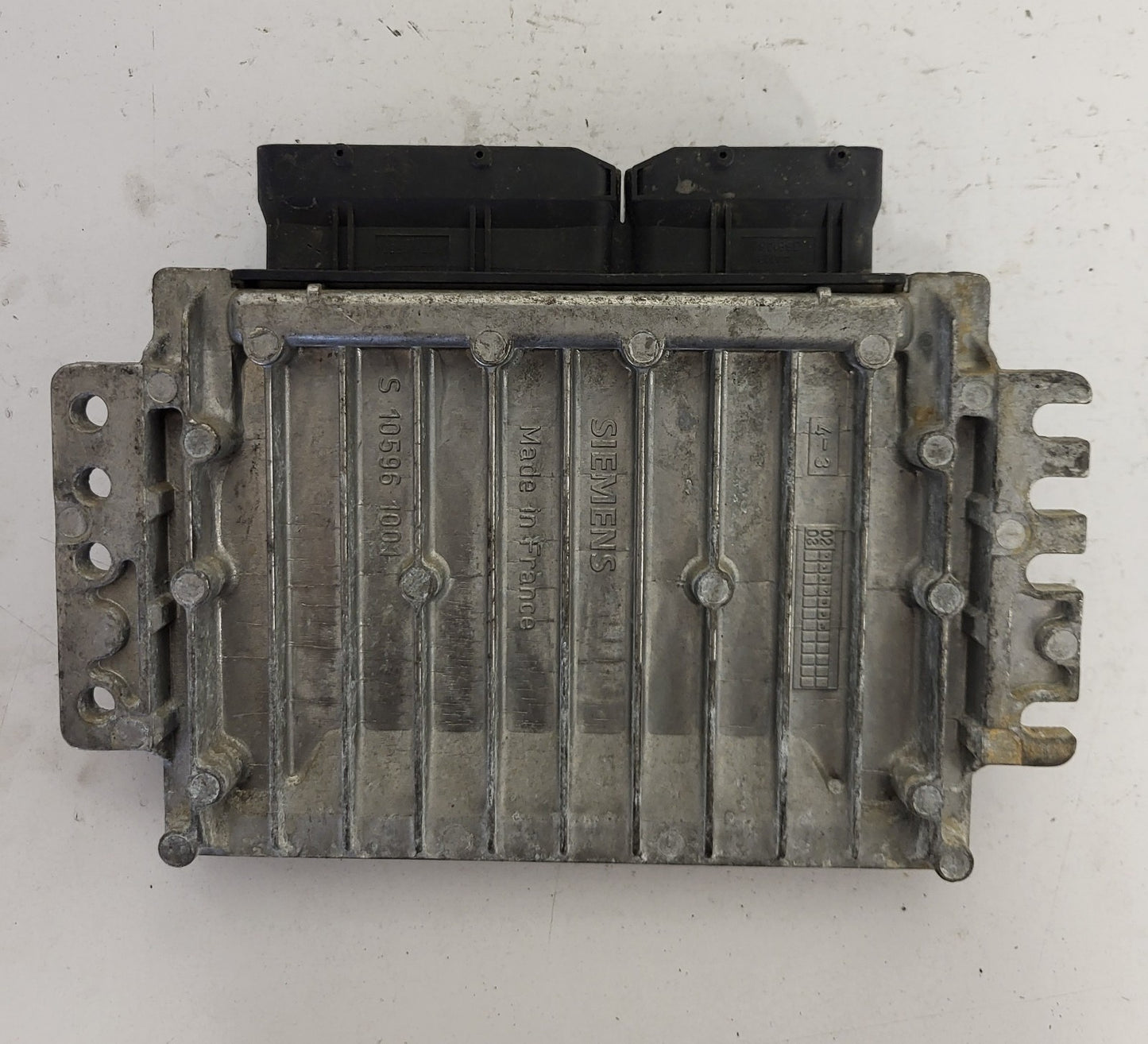 MINI COOPER 1.6 ECU / S118012001L / 12147520019-01 / 7512951 9520019