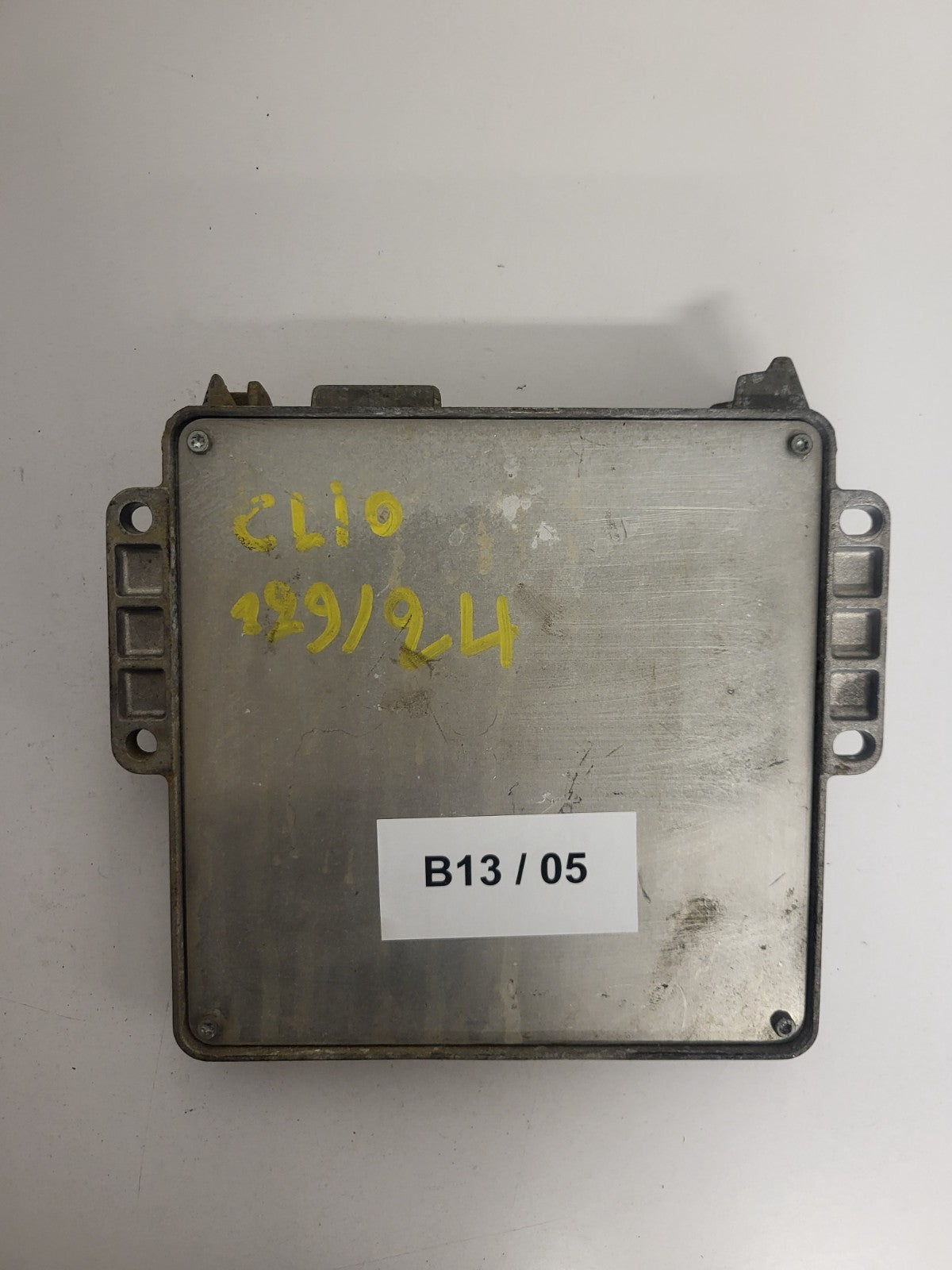 Renault Clio I 1.2 ECU / 7700104481 / 7700102990 / 7700868295 / 21623427-4 / SAG
