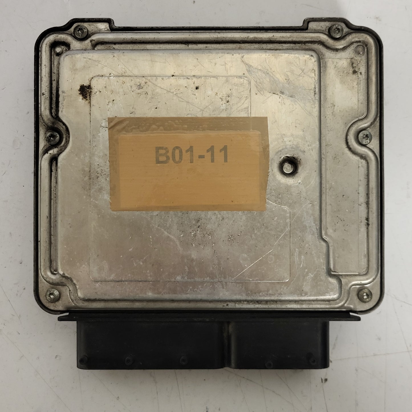 ALFA ROMEO GT ECU / 0281011511 / 55195464/ BOSCH