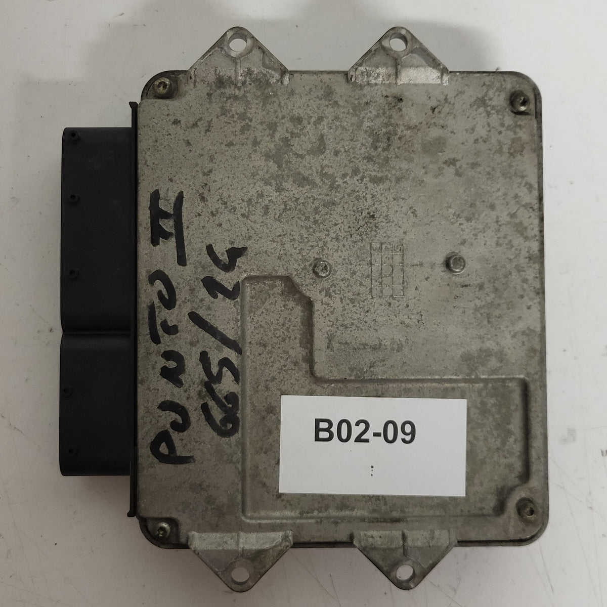FIAT GRANDE PUNTO ECU / 55186608 / MJD 6JF.P3 / HW01B / 71600.004.02 - B02-09 - 3