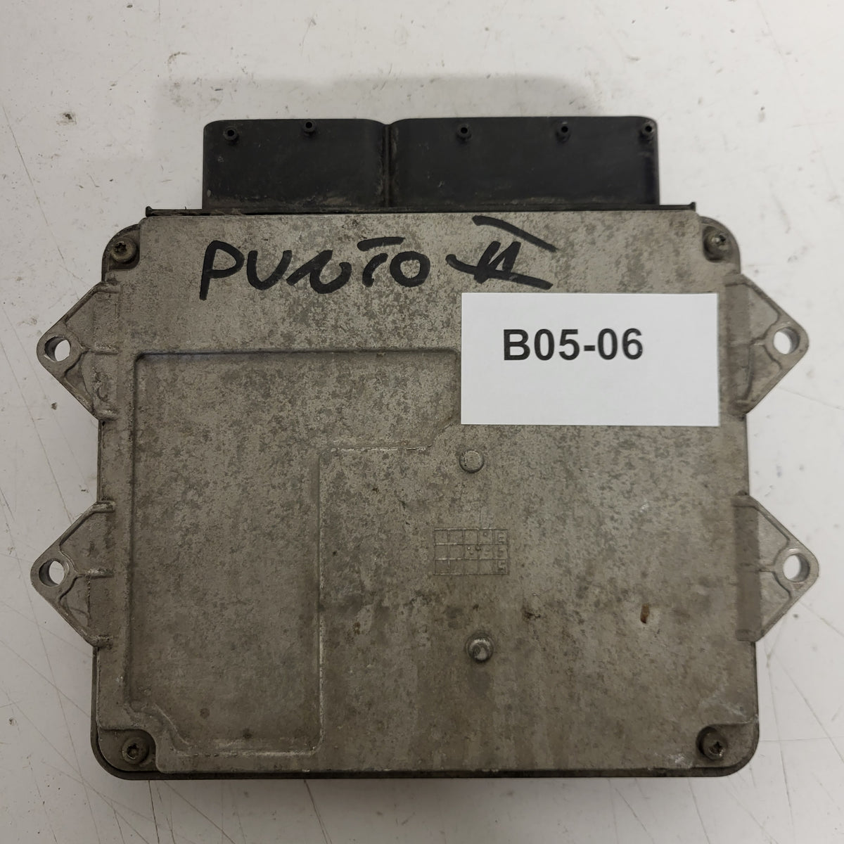 FIAT PUNTO ECU / MJD 6JF.P3 / 55195817 / HW1B / 71600.004.03 / MAGNETI MARELLI - B05-06 - 3