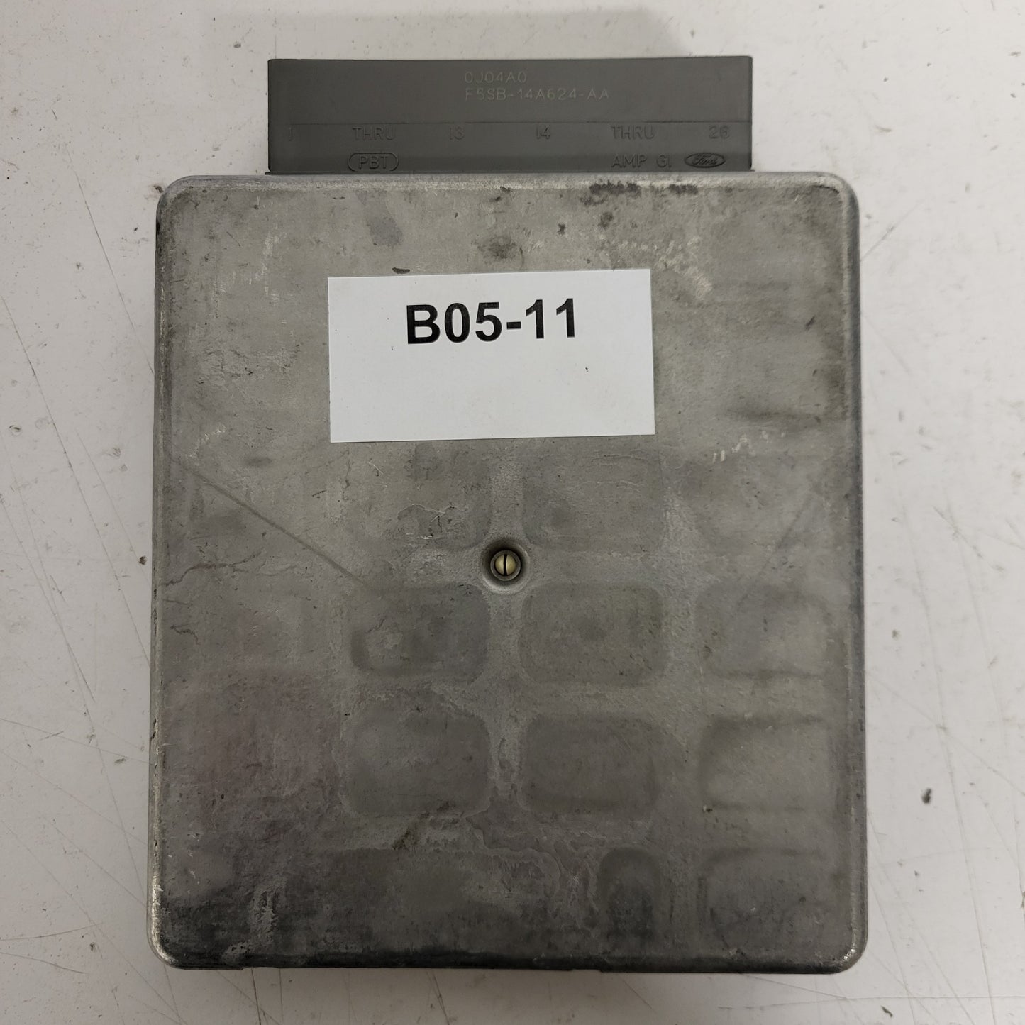 FORD FOCUS ECU / 1S4F-12A650-AC / CLUE / DPC-638 / PCM / VISTEON