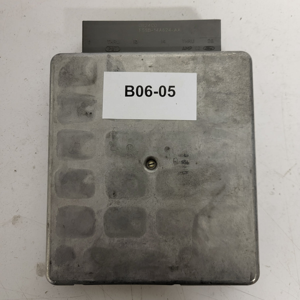 Ford Focus ECU / YS4F-12A650-PA / PANG / DPC-612 / EEC-V - B06-05 - 3