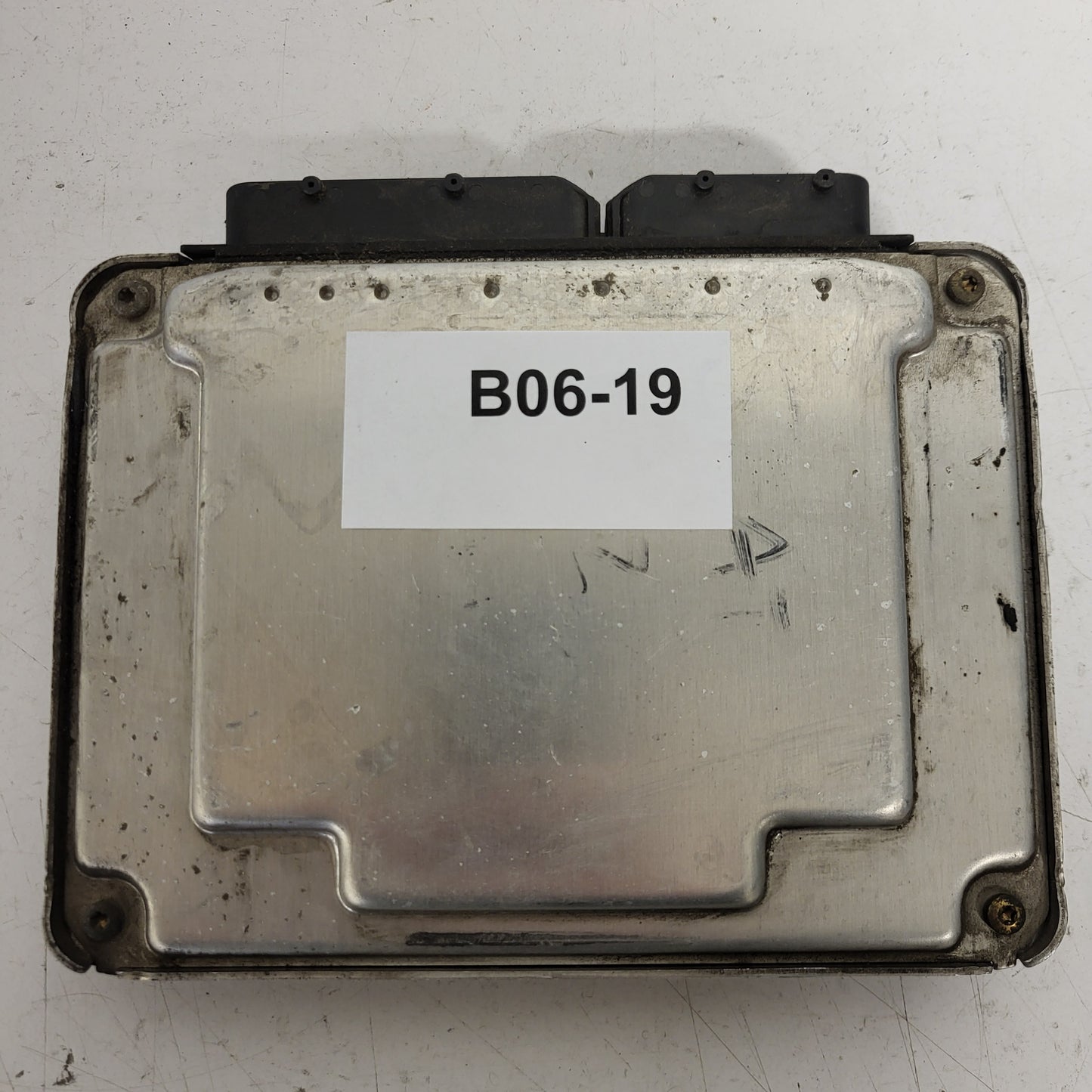 VW SEAT ECU / 038906019HT / 0281010947 / EDC15P+ / 038906019 / BOSCH