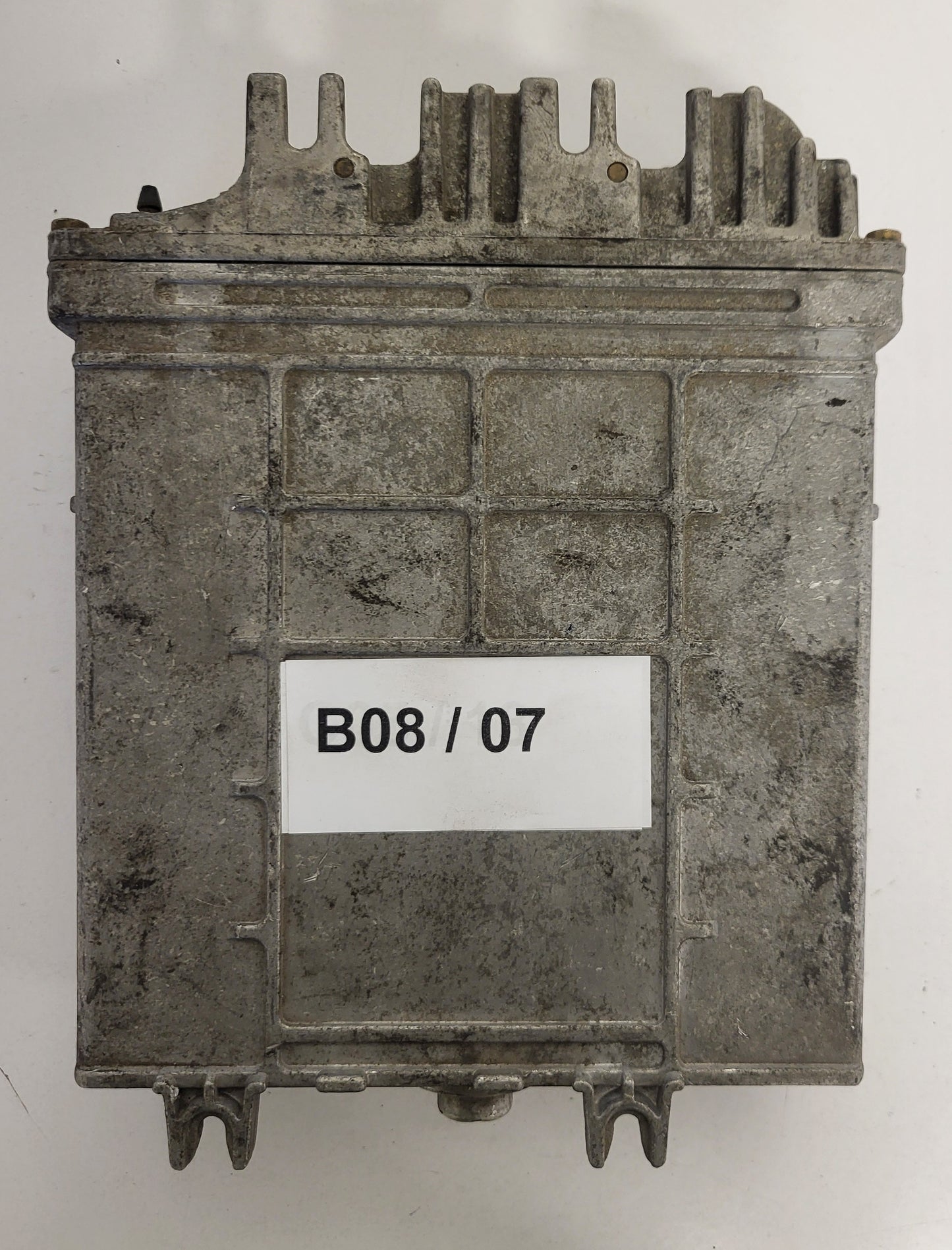 VW GOLF 3 ECU / 0281001472/473 / 028906021DF / BOSCH