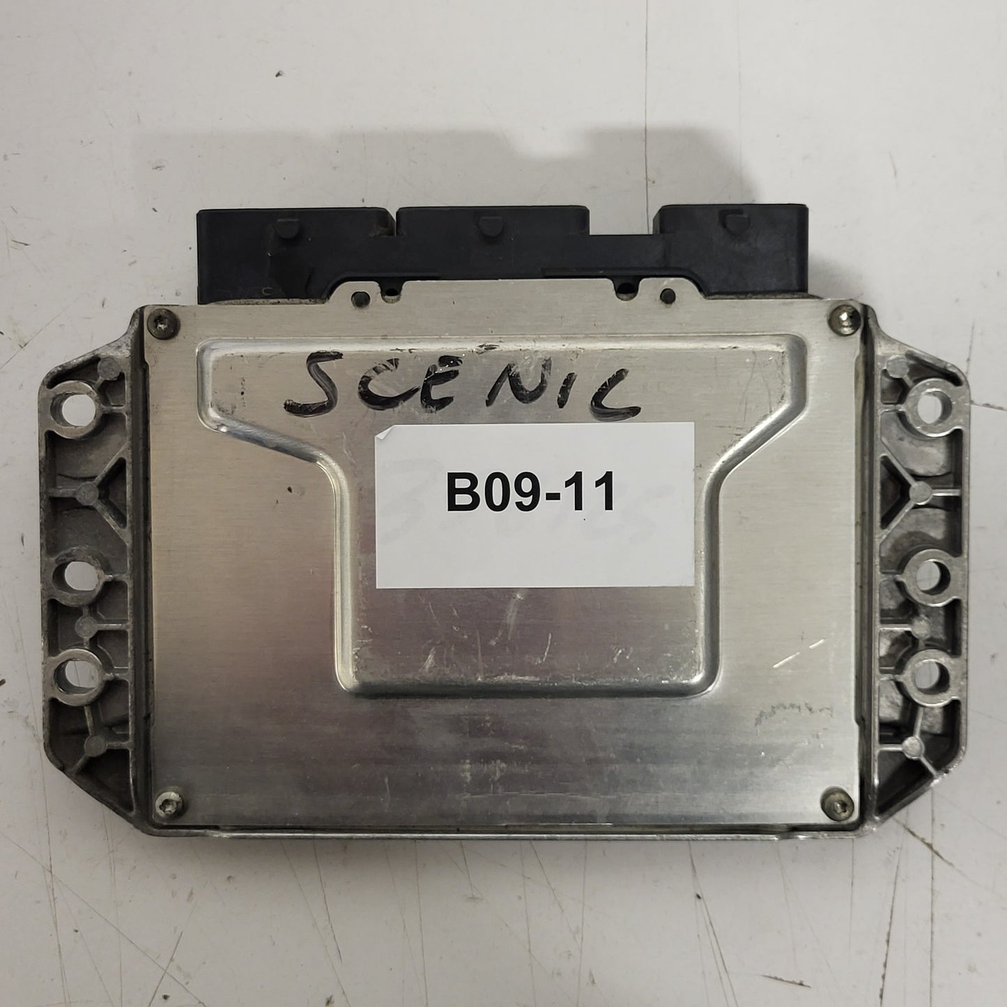 RENAULT ECU / 21585778-9A / 8200611648 / 8200509516 / S3000
