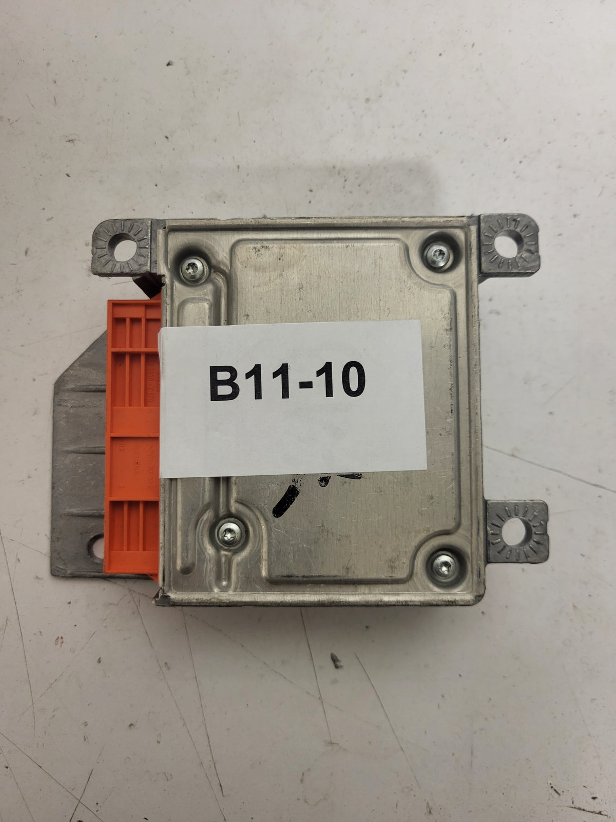 ROVER 75 ECU MODULE / YWC106790 / YWC 106790 / C2.4 - B11-10 - 3