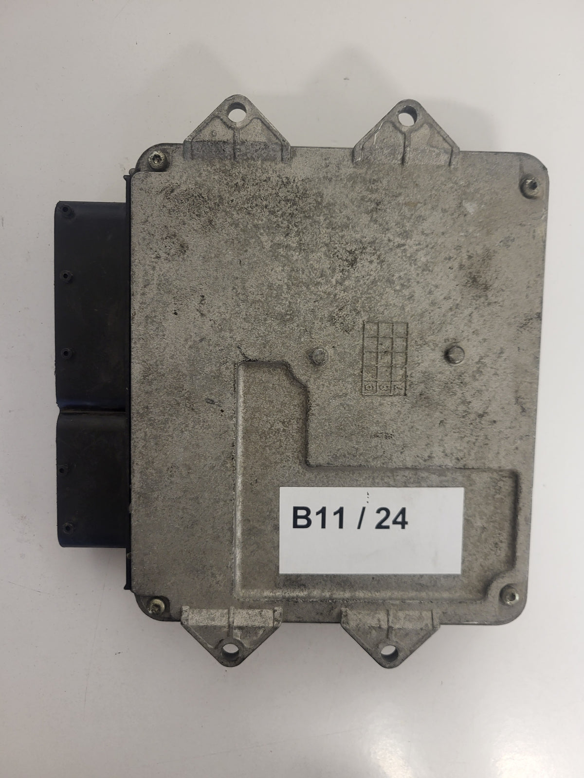 FIAT PUNTO ECU / MJD 6JF.P3 / 55195817 / HW1BM / 71600.053.00 / MAGNETI MARELLI - B11-24 - 3