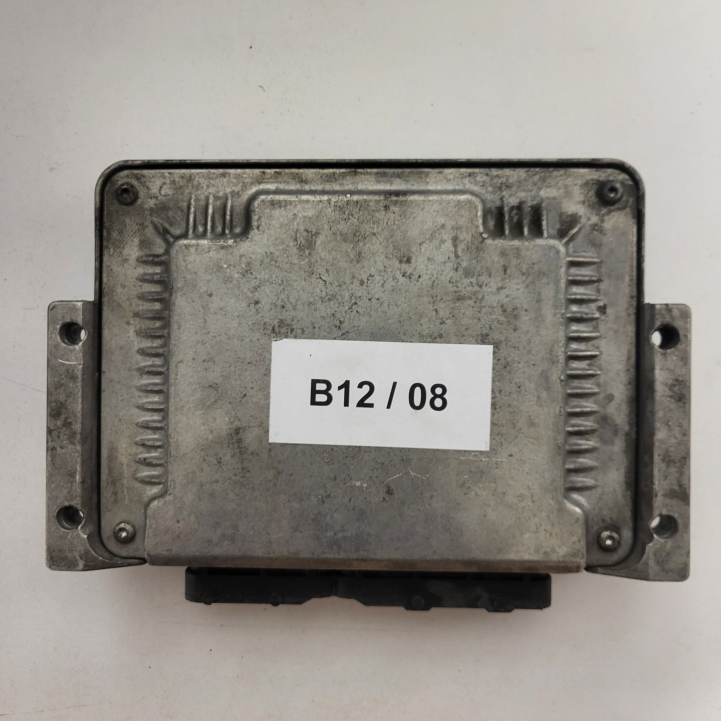 Fiat STILO ECU / 0281011553 / 55198058 / 19247EAA / BOSCH