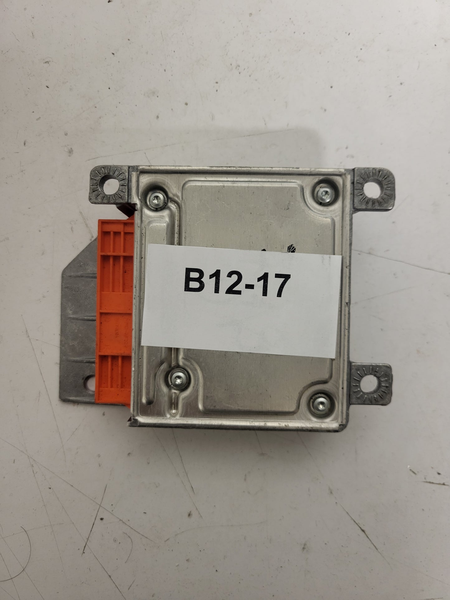 ROVER 75 ECU MODULE / YWC106790 / YWC 106790 / C2.4 - B12-17 - 3
