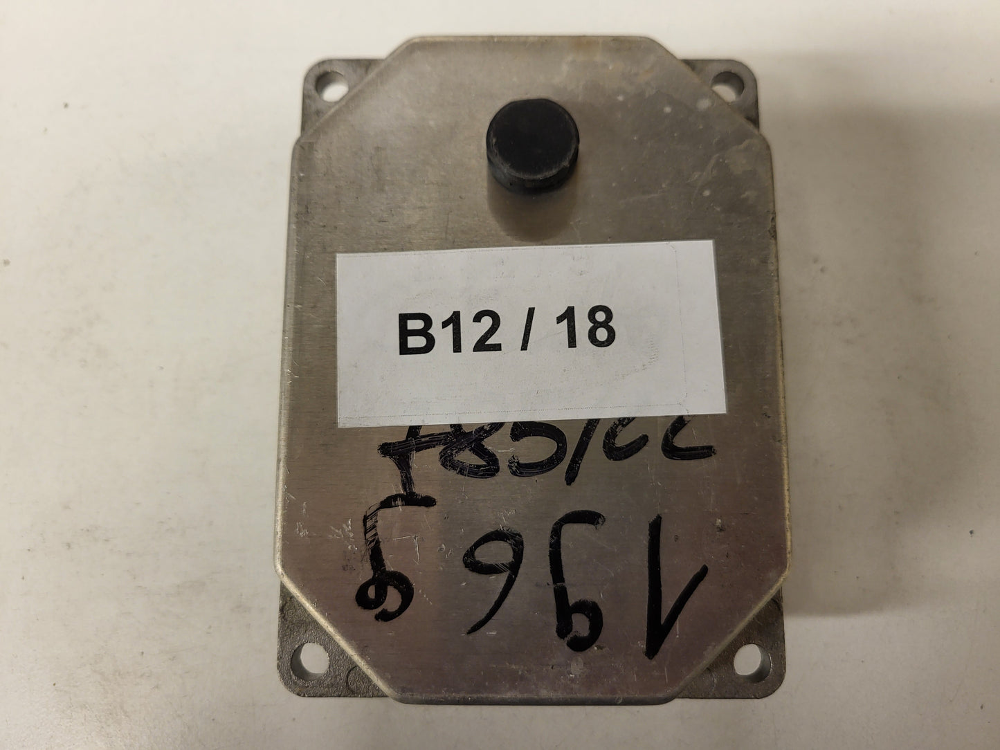 FIAT GRANDE PUNTO ECU / IAW 5SF3.M2 / HW300 / 51784957 / IAW5SF3.M2 61601.099.06