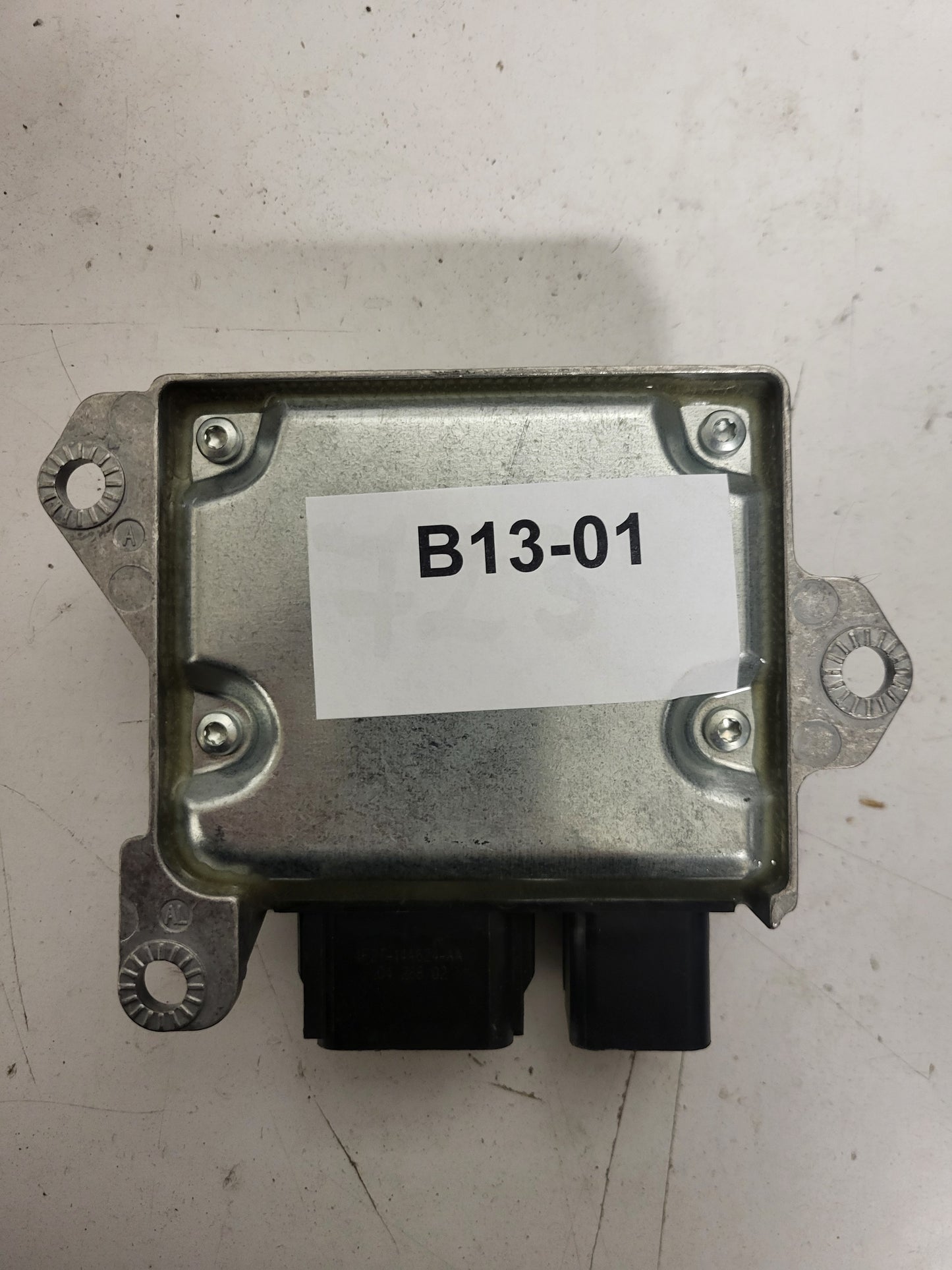 FORD MONDEO MK3 ECU MODULE / 4S7T-14B056-AC / 4S7T14B056AC / CD132