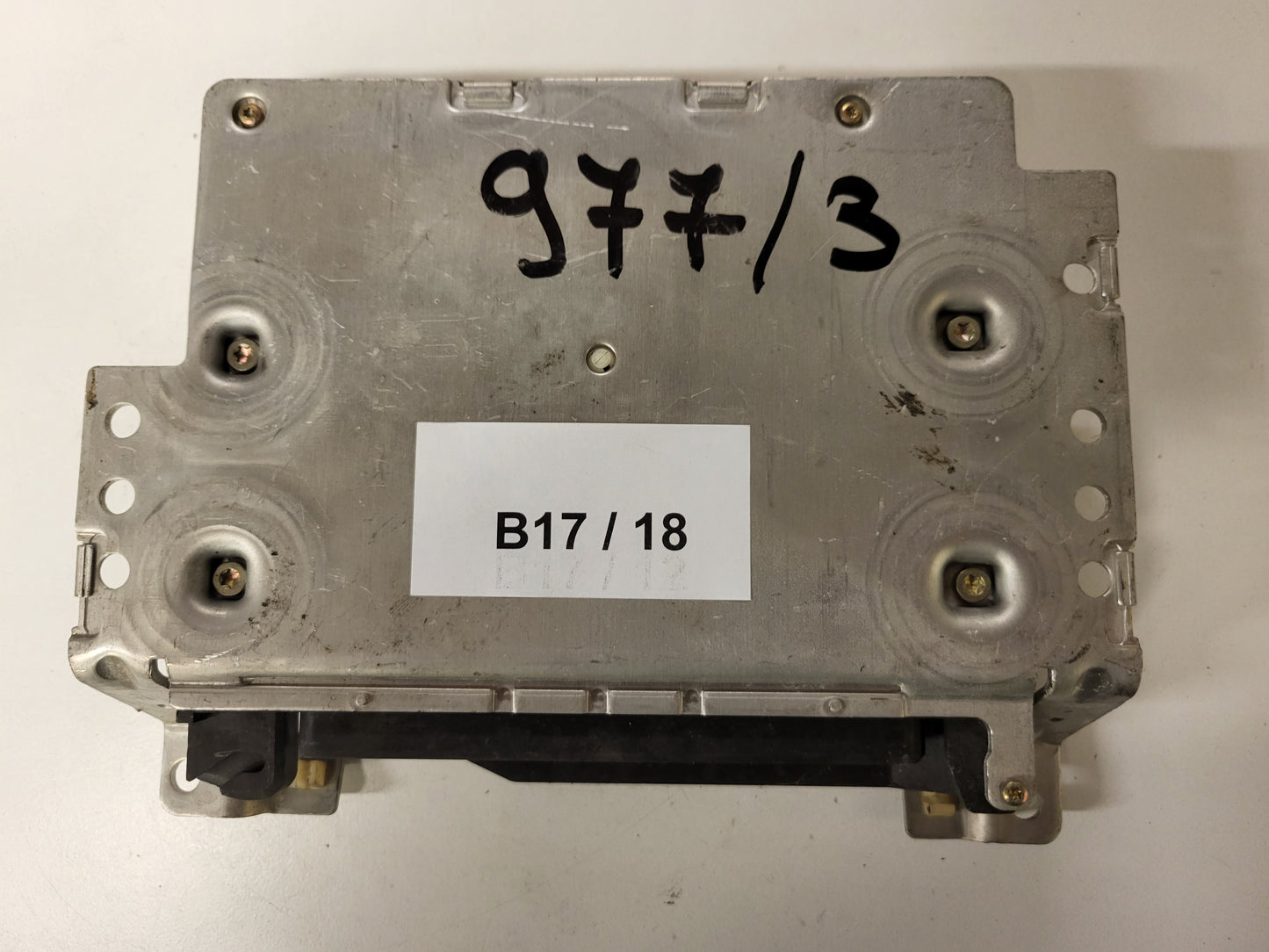 ALFA ROMEO 155 ECU / 0261200536 / 6142.00301 / BOSCH