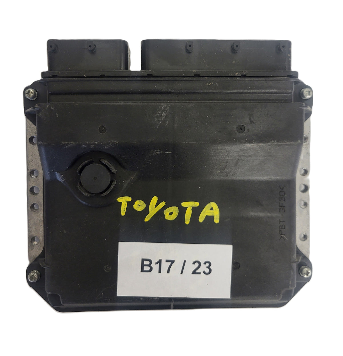 TOYOTA VERSO ECU / 89661-0F141 / MB275900-1470 / DENSO - B17-23 - 3