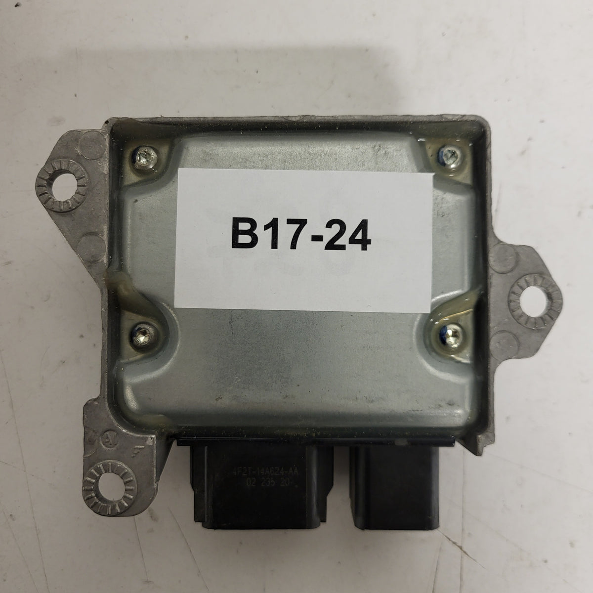 FORD MONDEO MK3 ECU MODULE / 1S7T-14B056-BH / 1S7T14B056BH / CD132 - B17-24 - 3