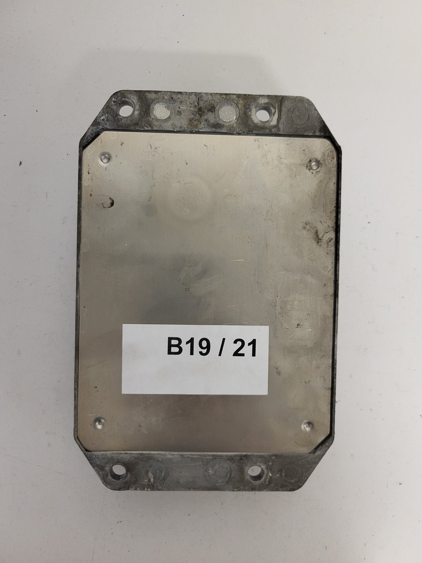 OPEL MERIVA ISUZU ECU / 1125000165 / 8973509487 / 97350948 / DENSO