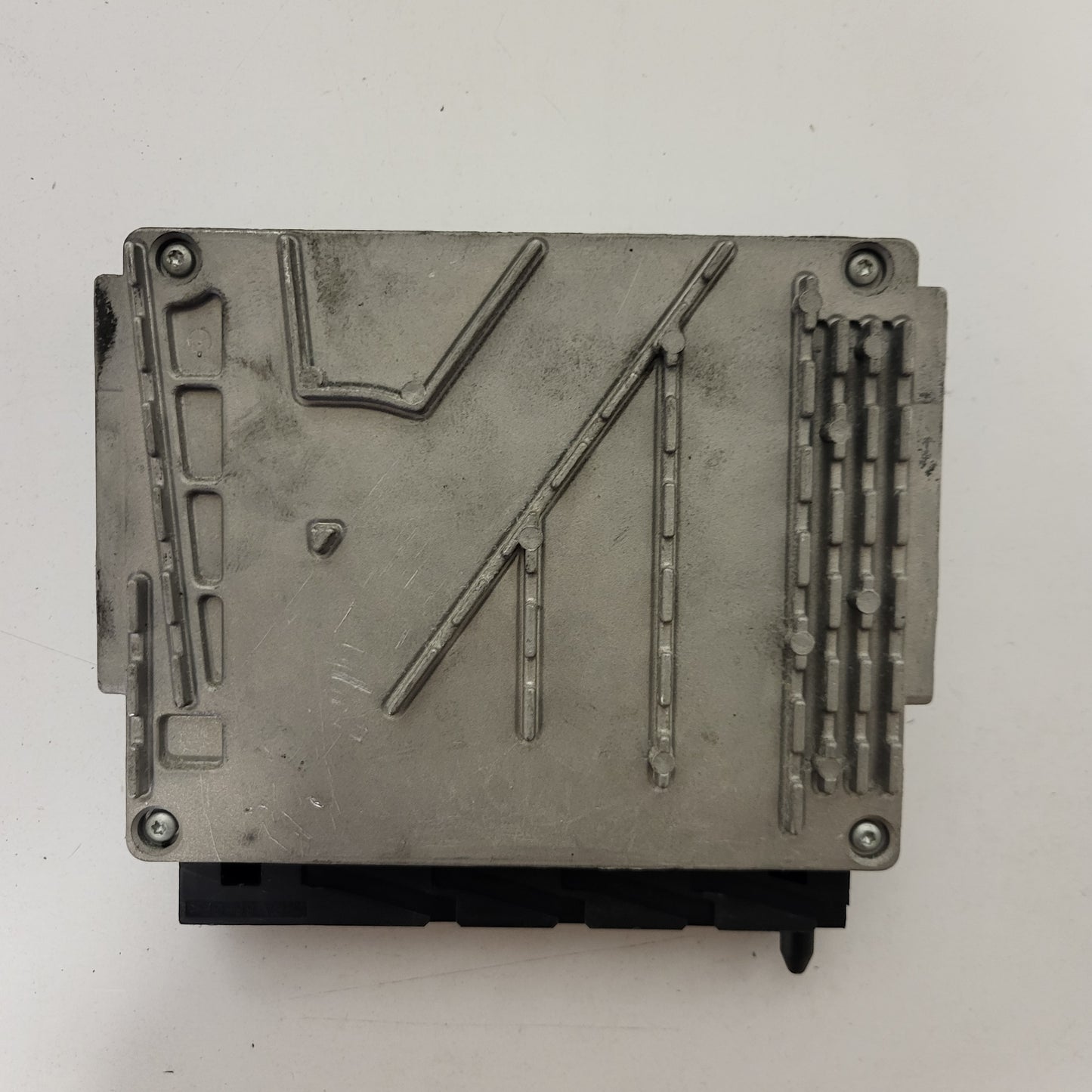 VOLVO ECU / 0281011078 / 30637733A / 1039S00000 / BOSCH