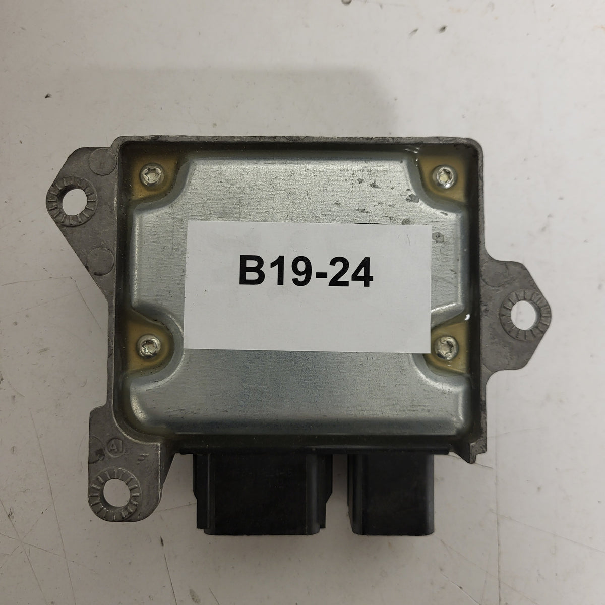 FORD MONDEO MK3 ECU MODULE / 1S7T-14B056-BF / 1S7T14B056BF / CD132 - B19-24 - 3