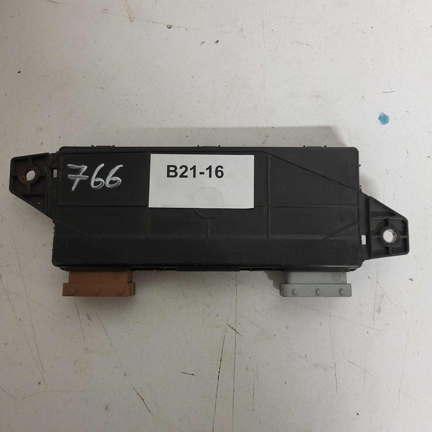 ALFA ROMEO 159 CENTRALINA ECU PORTA ANT SX / 60684088 - B21-16 - 3