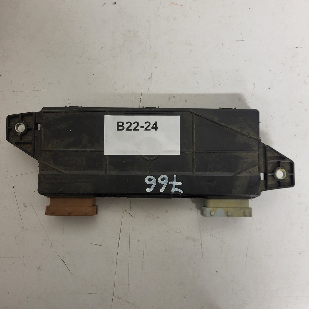ALFA ROMEO 159 CENTRALINA ECU PORTA ANT SX / 60684088 - B22-24 - 3