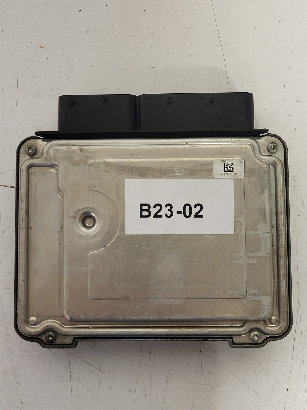 VW ECU / 03L907309R / EDC17C46 / 0281016674 / BOSCH - B23-02 - 3