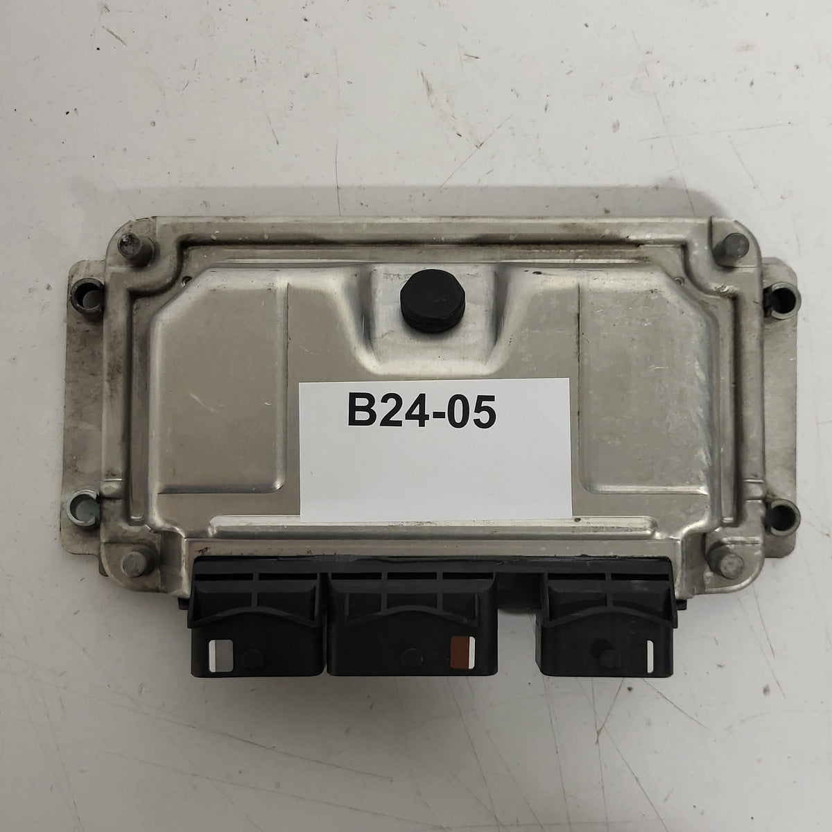 Citroen Xsara ECU / 0261207318 / 9653492680 / 9643897580 / M7.4.4 / BOSCH - B24-05 - 3