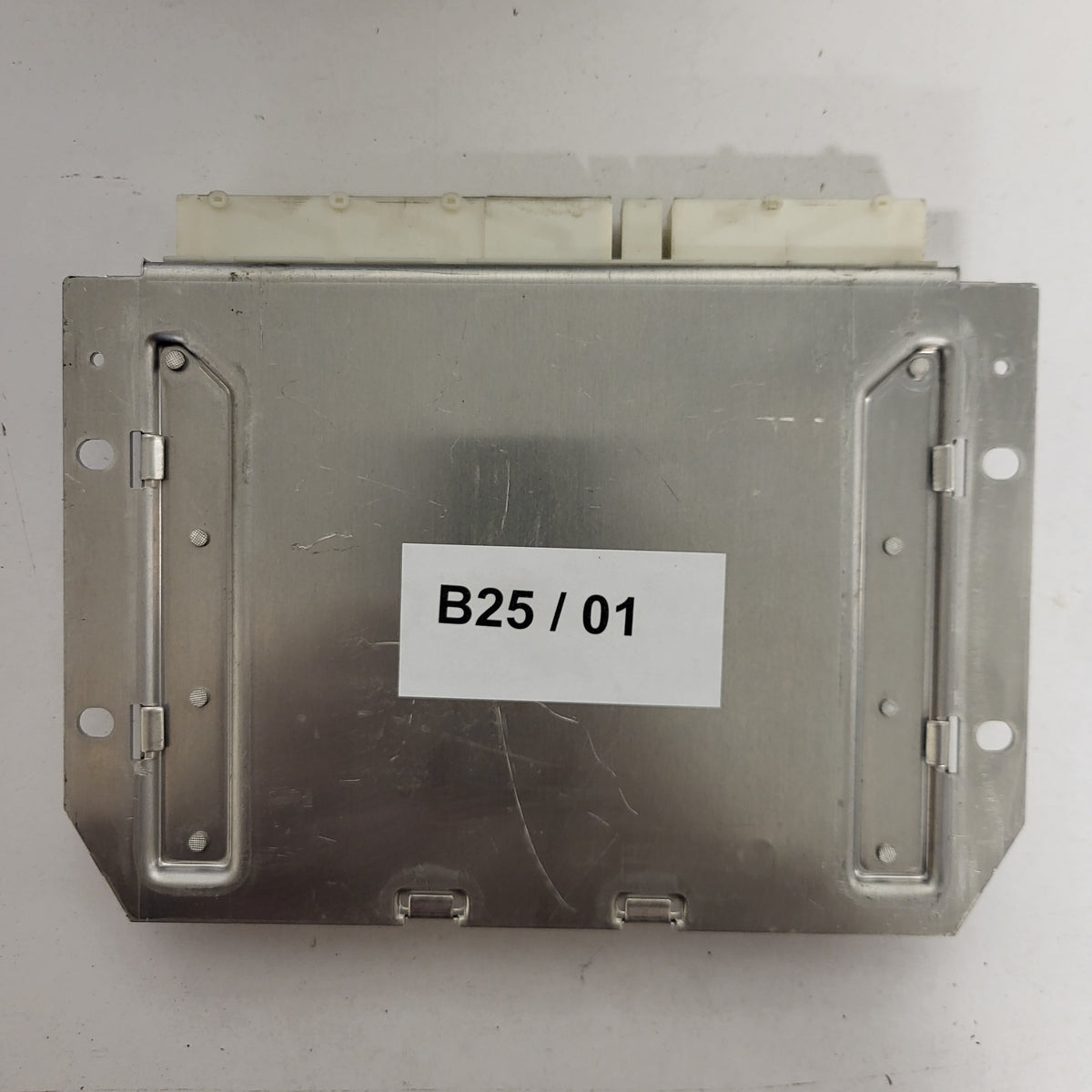 MERCDES BENZ ECU / 1685451332 / 0265109619 / BOSCH / ESP HBA - B25-01 - 3