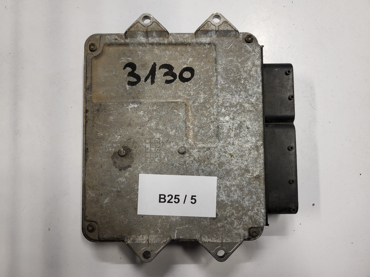 FIAT PUNTO ECU / MJD 6JF.P3 / 55195817 / HW1BM / 71600.053.00 / MAGNETI MARELLI - B25-05 - 3