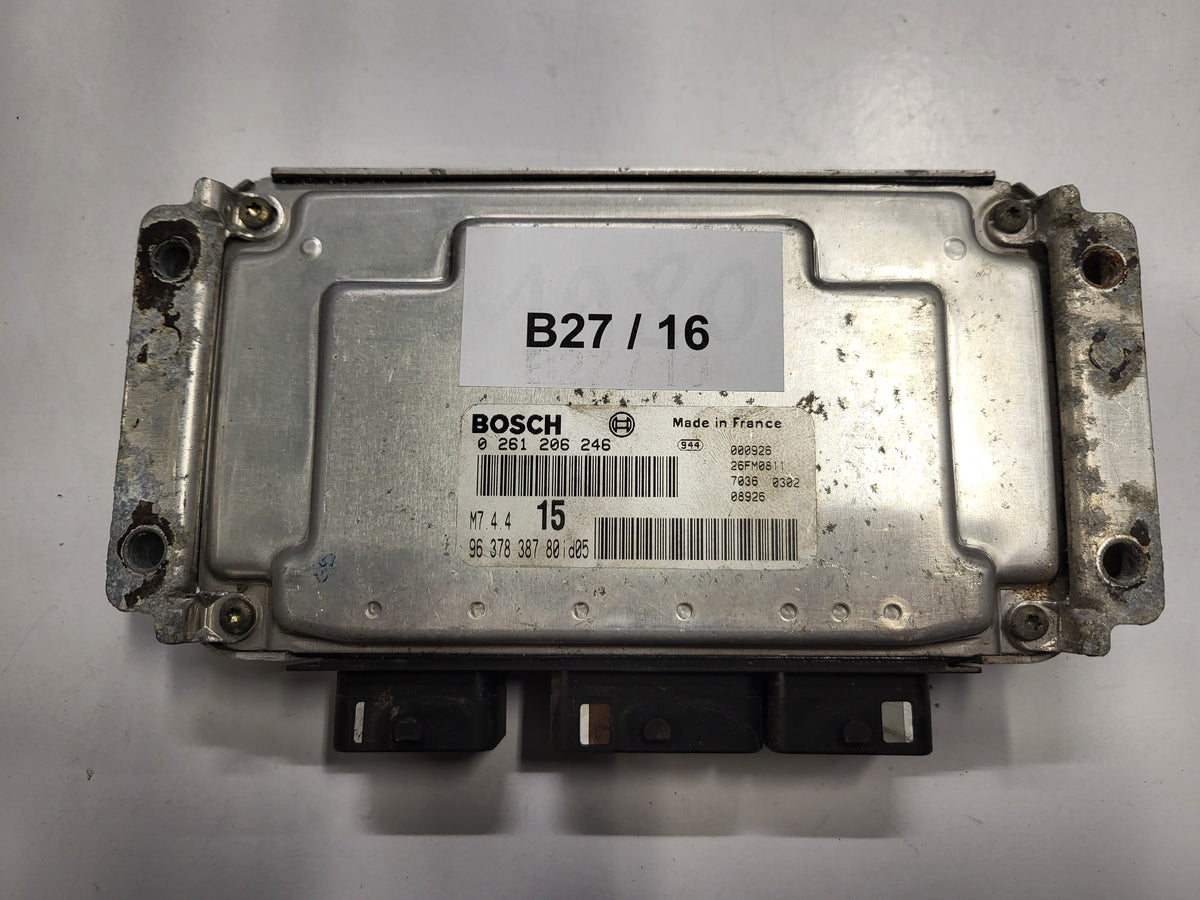 Peugeot Citroen ECU / 0261206246 / M7.4.4 / 9637838780 / BOSCH - B27-16 - 3