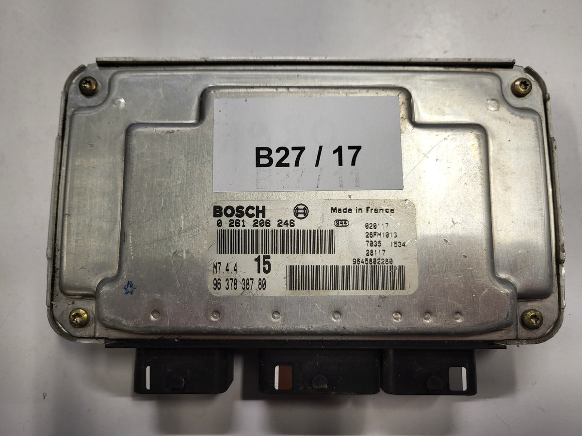 Peugeot Citroen ECU / 0261206246 / M7.4.4 / 9637838780 / BOSCH - B27-17 - 3
