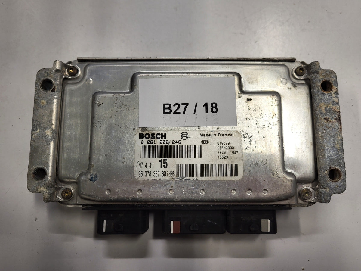 Peugeot Citroen ECU / 0261206246 / M7.4.4 / 9637838780 / BOSCH - B27-18 - 3