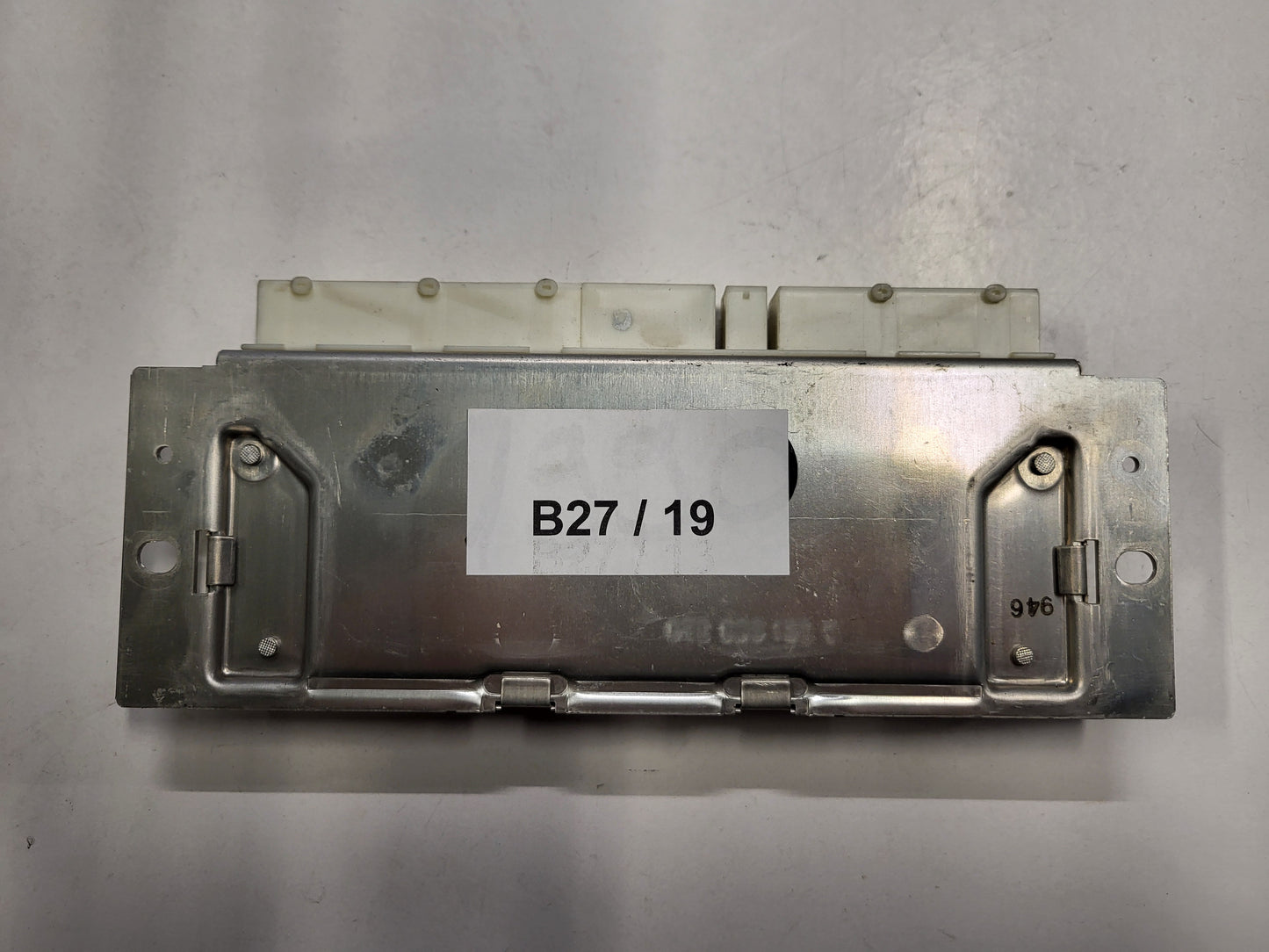 Mercedes W210 ECU / 0195454732 / 0265109053 / BOSCH - B27-19 - 3