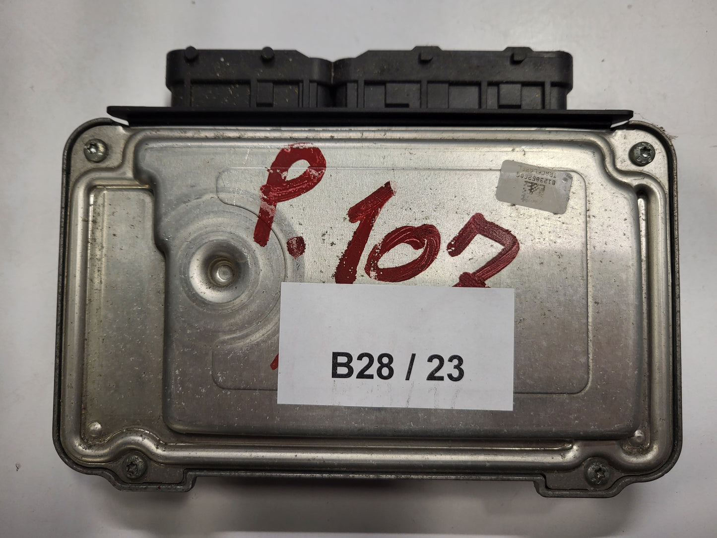 VW FOX ECU / 03D906033H / 5WP40309 02 / SIMOS 3PG / SIMENES