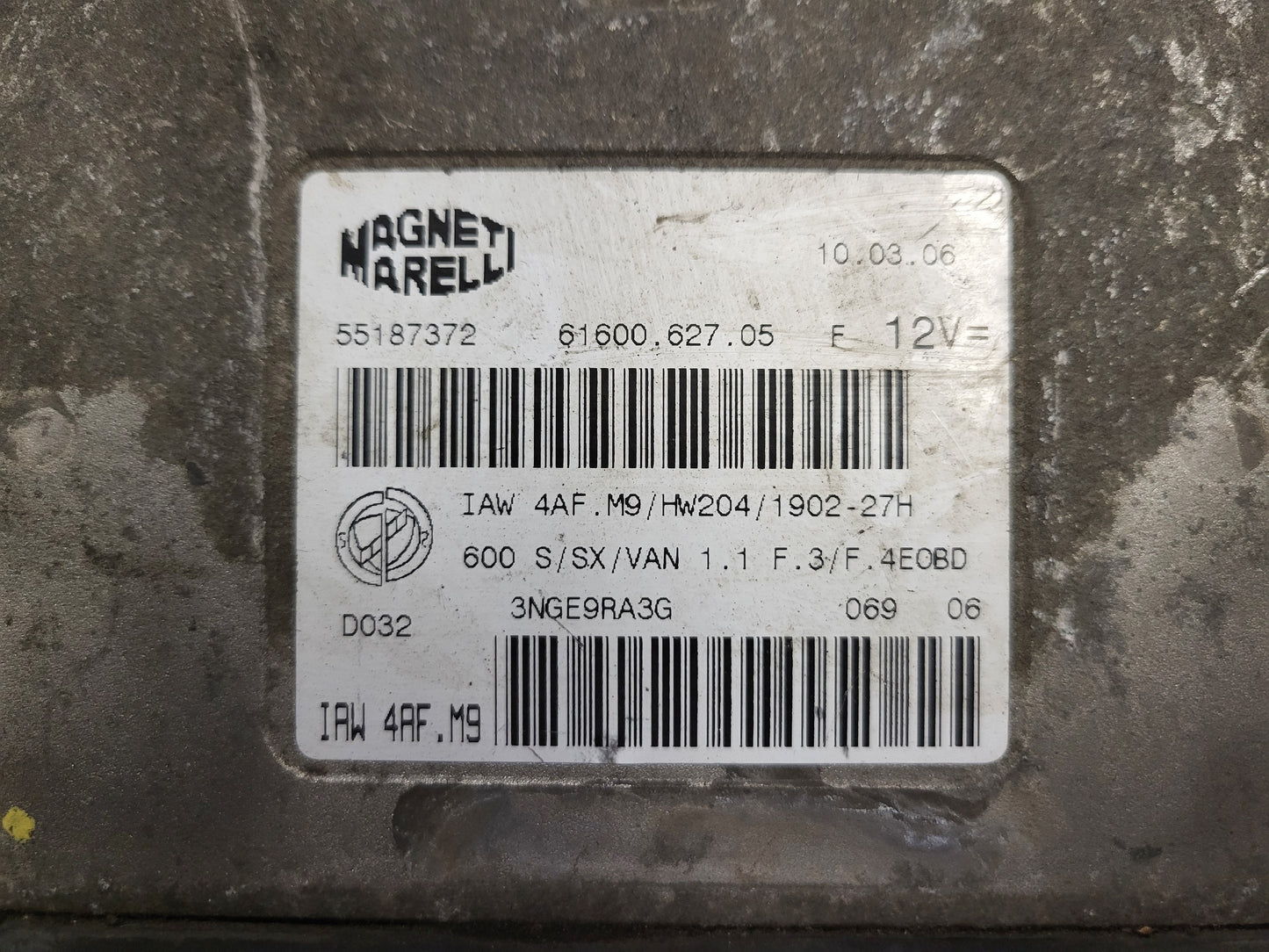 Fiat Seicento 600 ECU / 55187372 / IAW4AF.M9 / 61600.627.05 / MAGNETI MARELLI