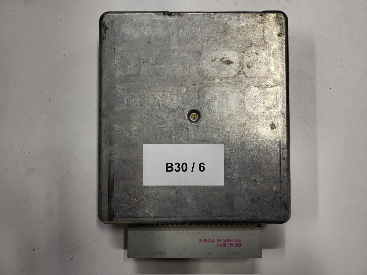 Ford ECU / XS6F-12A650-AKA / XS6F12A650AKA / EEC-V / LP4-321 / RAFT - B30-06 - 3