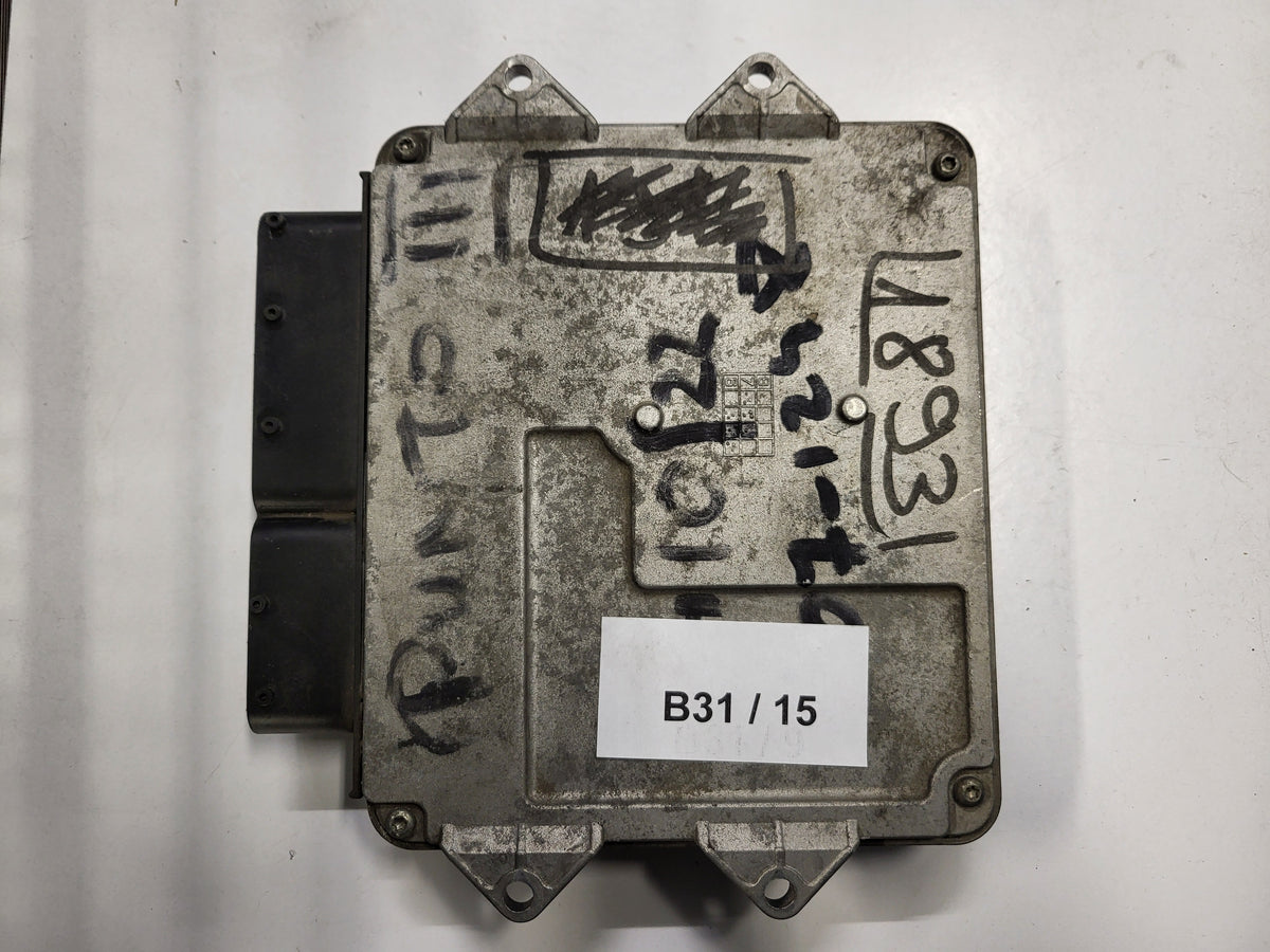 FIAT PUNTO ECU / MJD 6JF.P3 / 55195817 / HW1BM / 71600.053.00 / MAGNETI MARELLI - B31-15 - 3