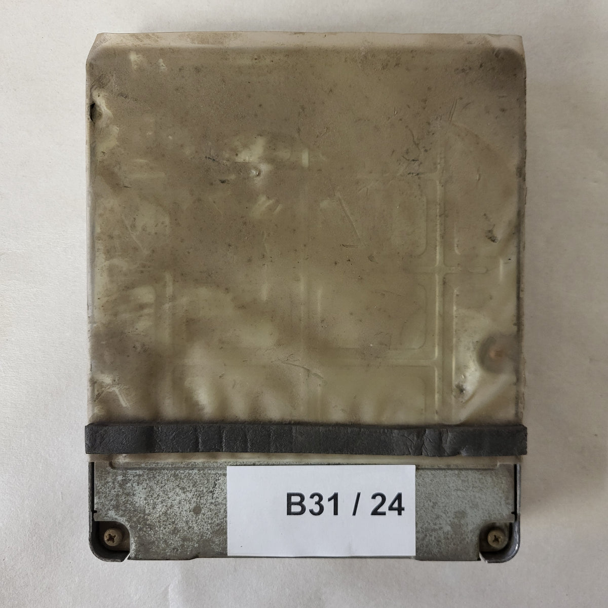 TOYOTA YARIS 1SZ-FE ECU / 89661-52062 / 211000-7212 / FUJITSU - B31-24 - 3