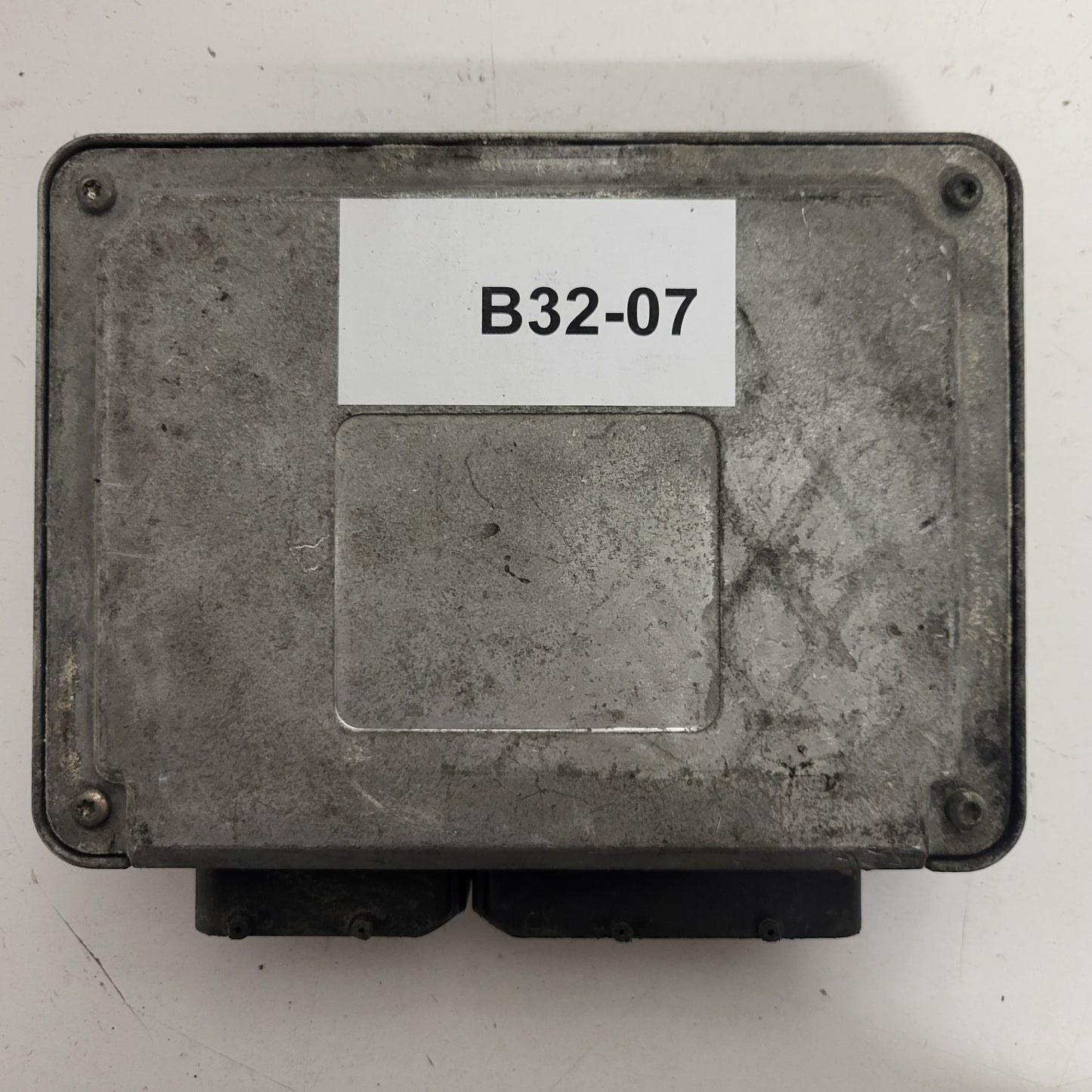 VW POLO ECU / 036906034DD / IAW4MV.DD / 61600.663.09 / MAGNETI MARELLI - B32-07 - 3