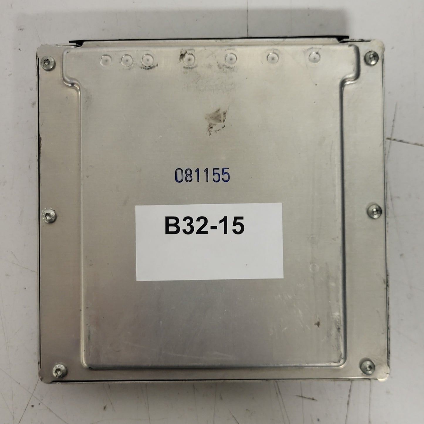 LAND ROVER FREELANDER ECU / 0281010811 / NNN500340 / 7792938 / BOSCH