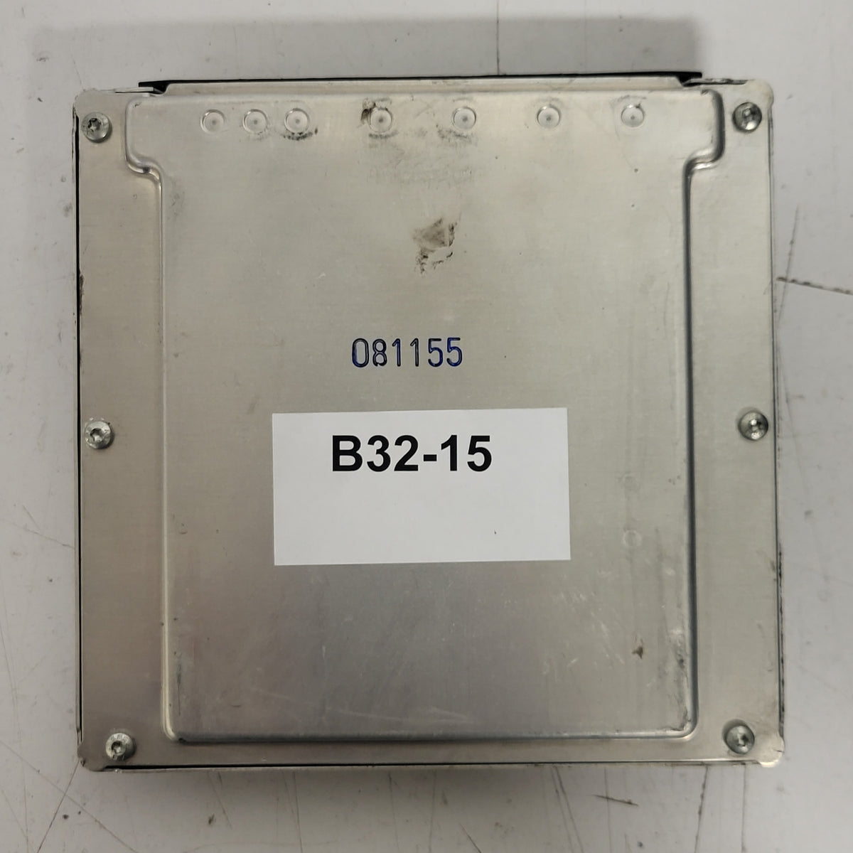 LANCIA LYBRA ECU / 0281010338 / 46823587 / BOSCH - B32-15 - 3