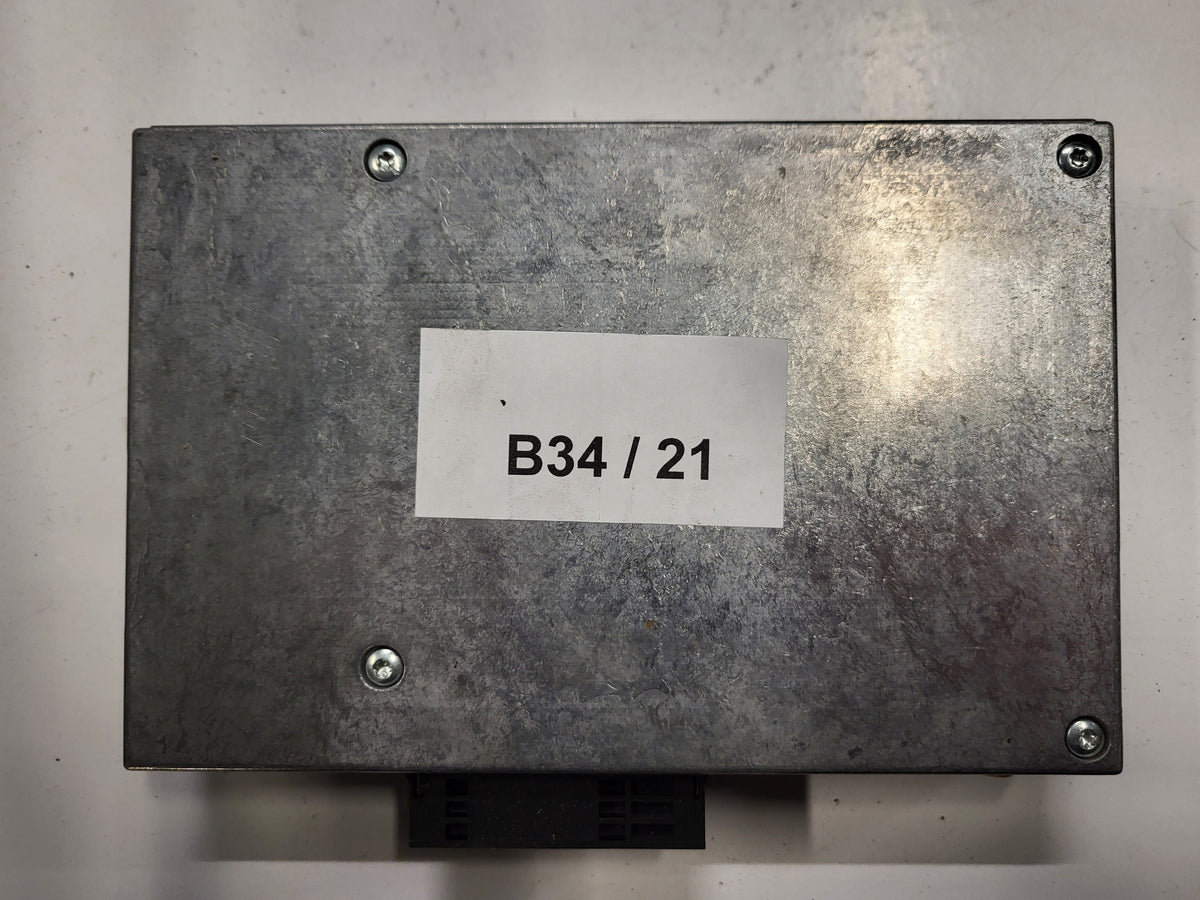 Audi A4 BLUETOOTH MODULE ECU / 8P0862335 / TEMIC - B34-21 - 3
