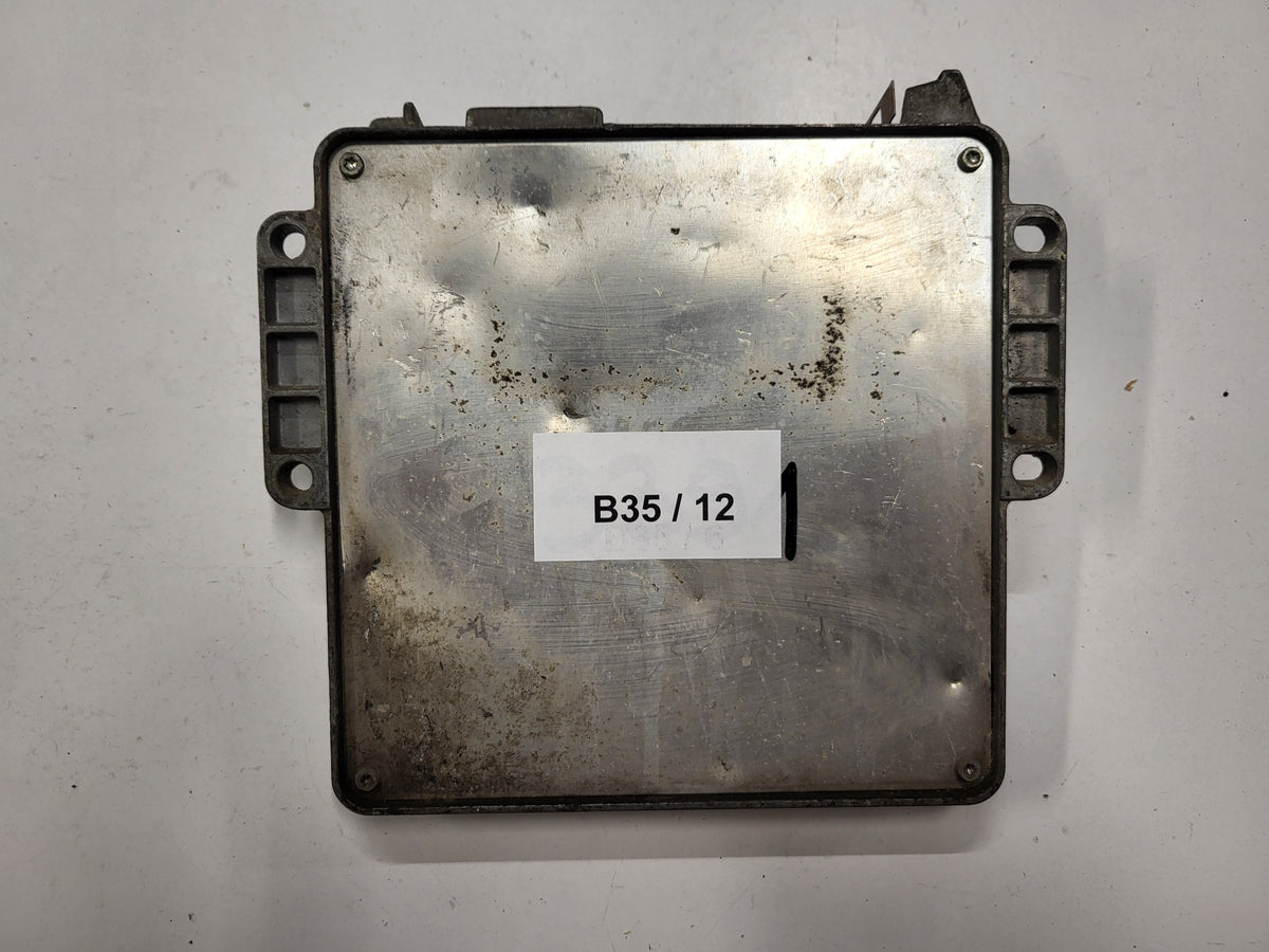 VW AUDI ECU / 038906019KC / 0281011204 / EDC15P+ / 038906019 / BOSCH - B35-12 - 3