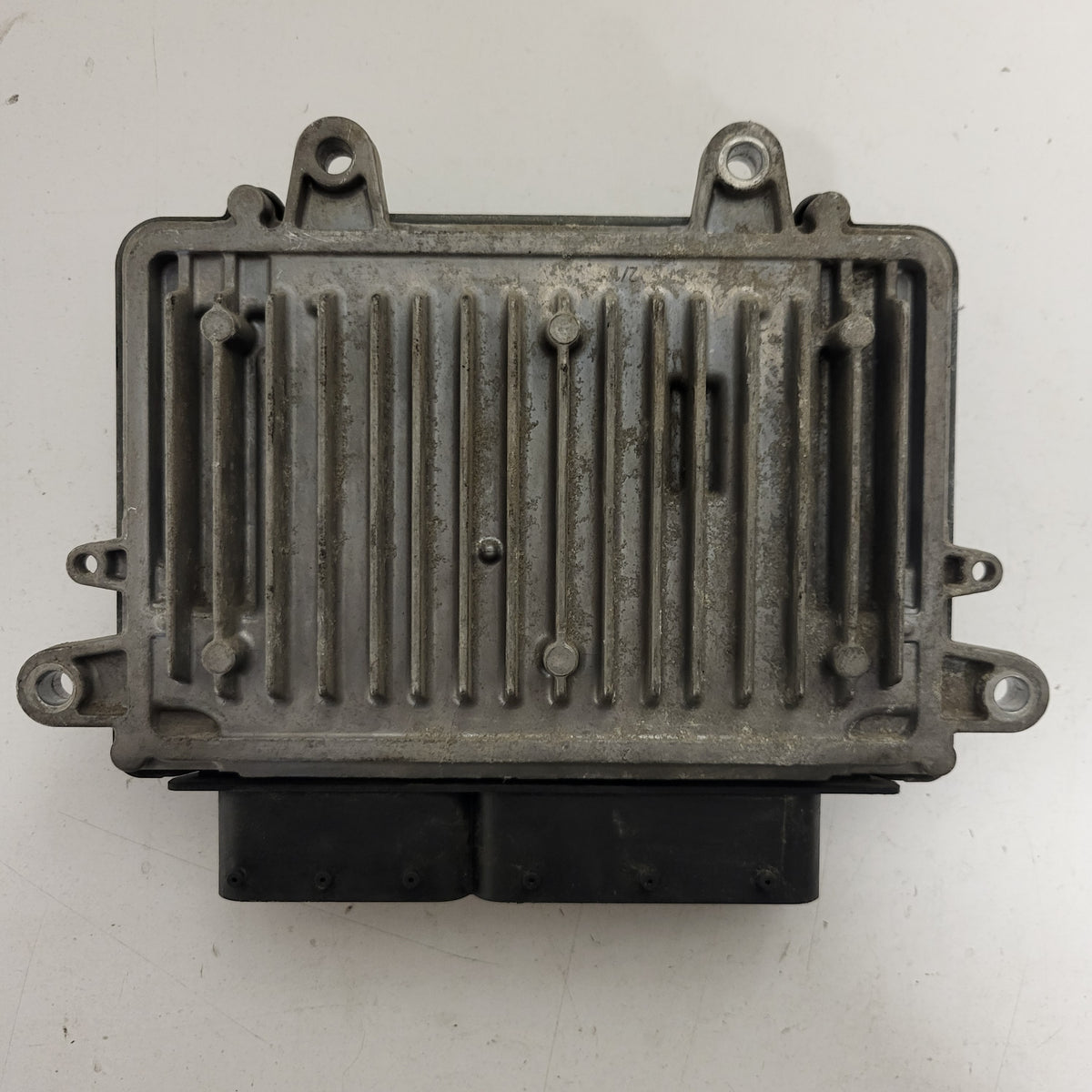MERCEDES BENZ W169 ECU / 0281013559 / A6401501291 / CRA.43 / OM640 / BOSCH - B35-13 - 3