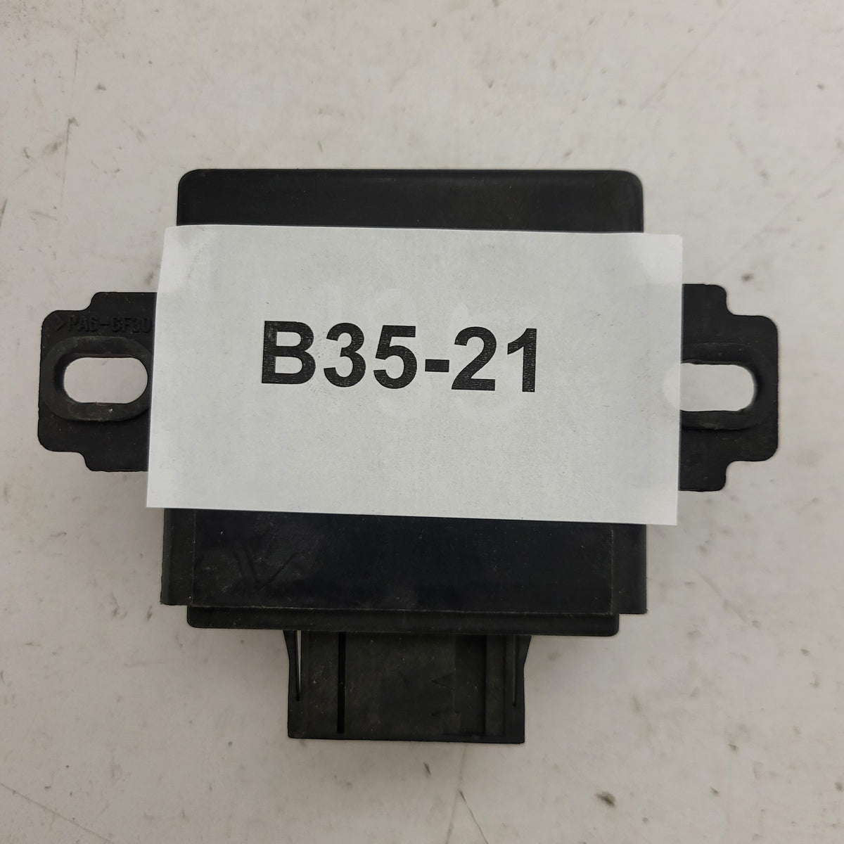 LAND ROVER / ROVER 75 ECU MODULE / SCB100190 / 5GA00631015 / HELLA - B35-21 - 3